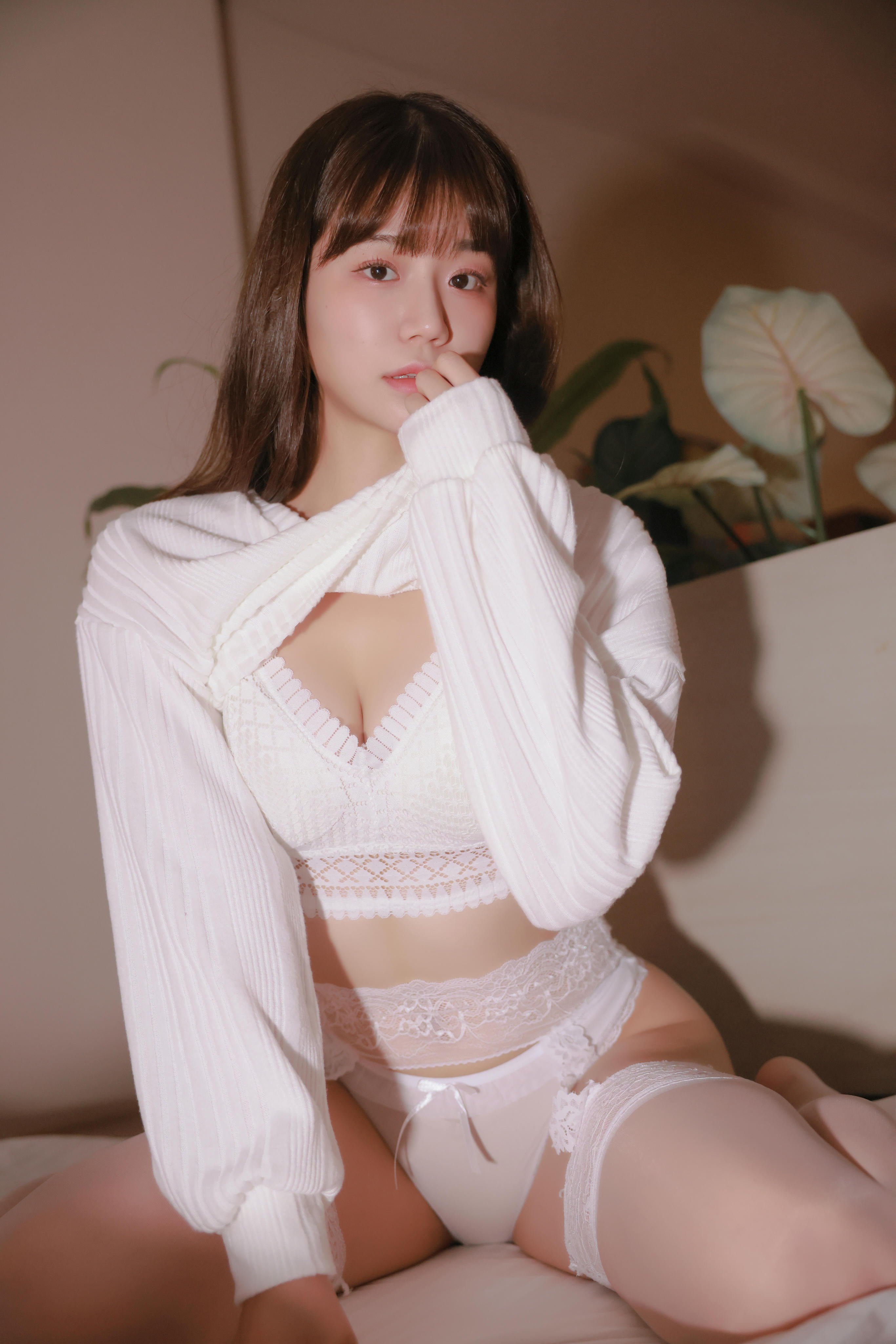 韩国写真机构-SWEETBOX NO.059 YUI Vol.49 Thru Thru [117P4V-4.04GB]_第1集
