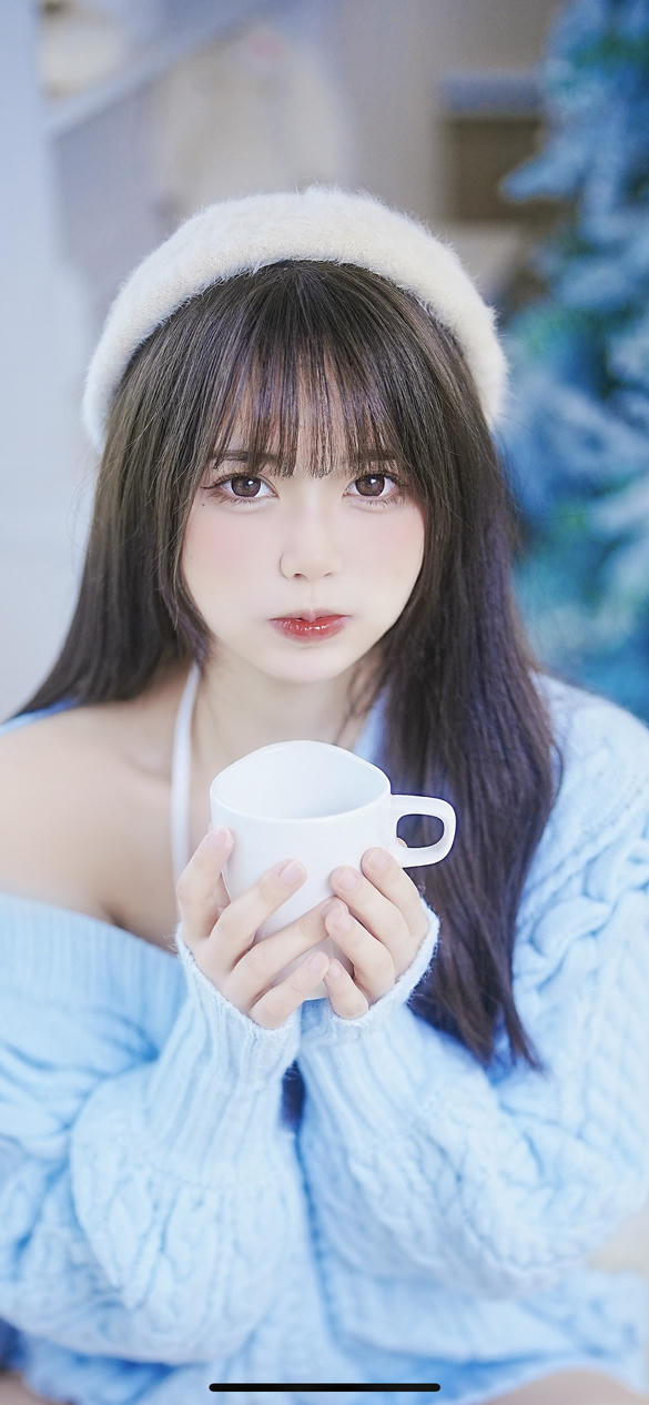 Tina很妖孽呀 NO.027 蓝色秋冬毛衣 [27P-168MB]_第2集