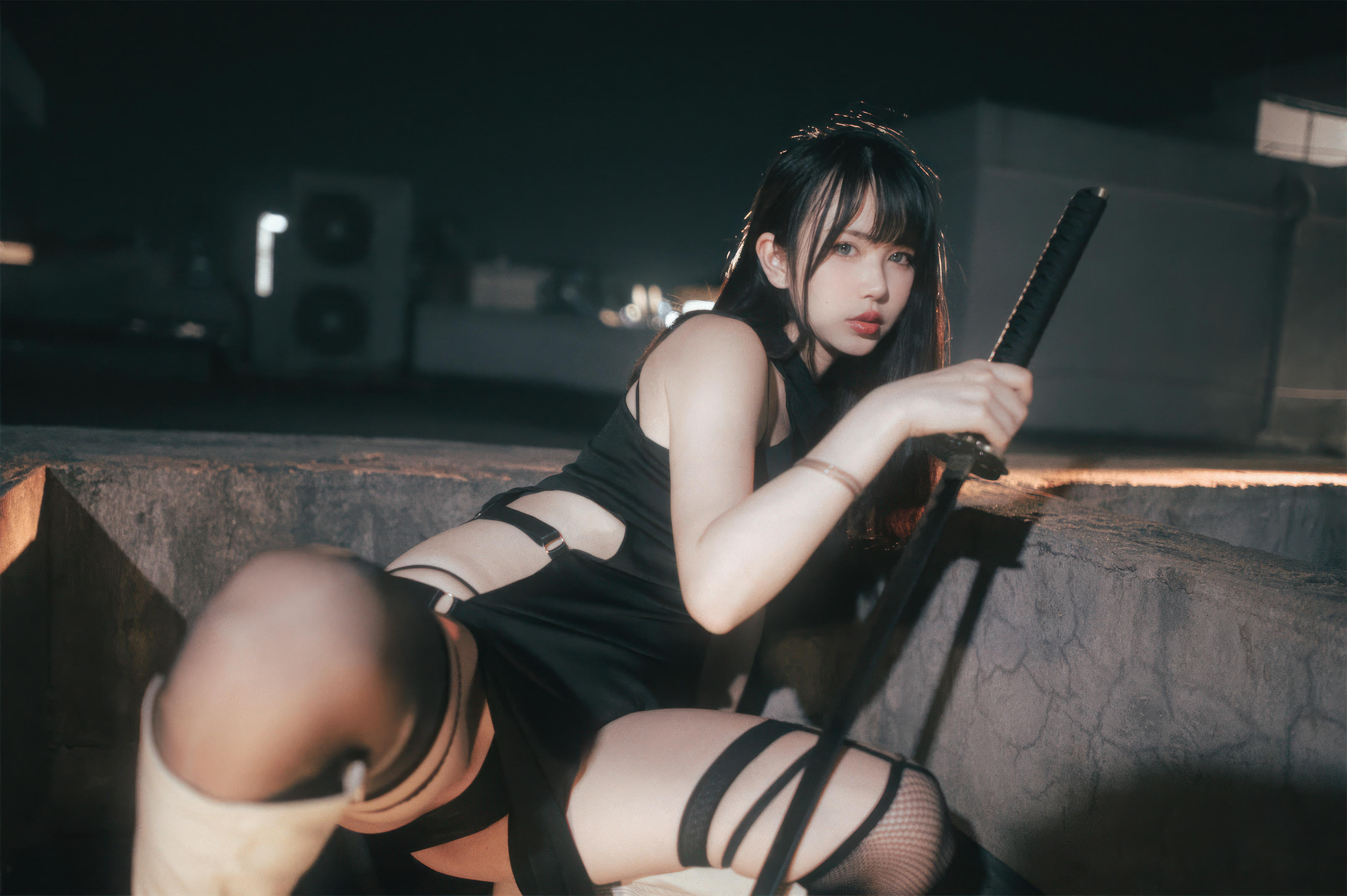 Tina很妖孽呀 NO.029 战斗服旗袍 [32P-283M]_第2集