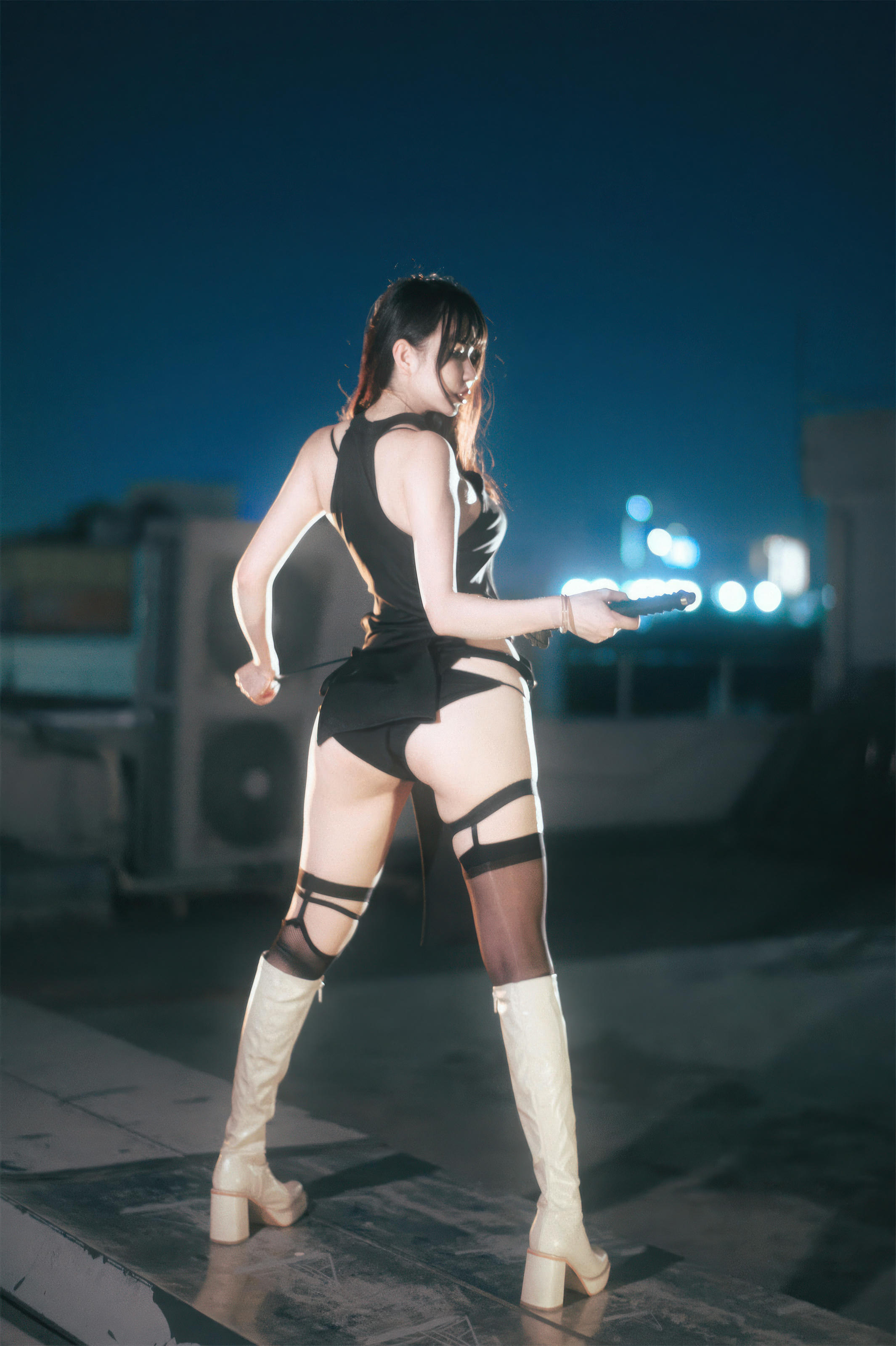 Tina很妖孽呀 NO.029 战斗服旗袍 [32P-283M]_第1集