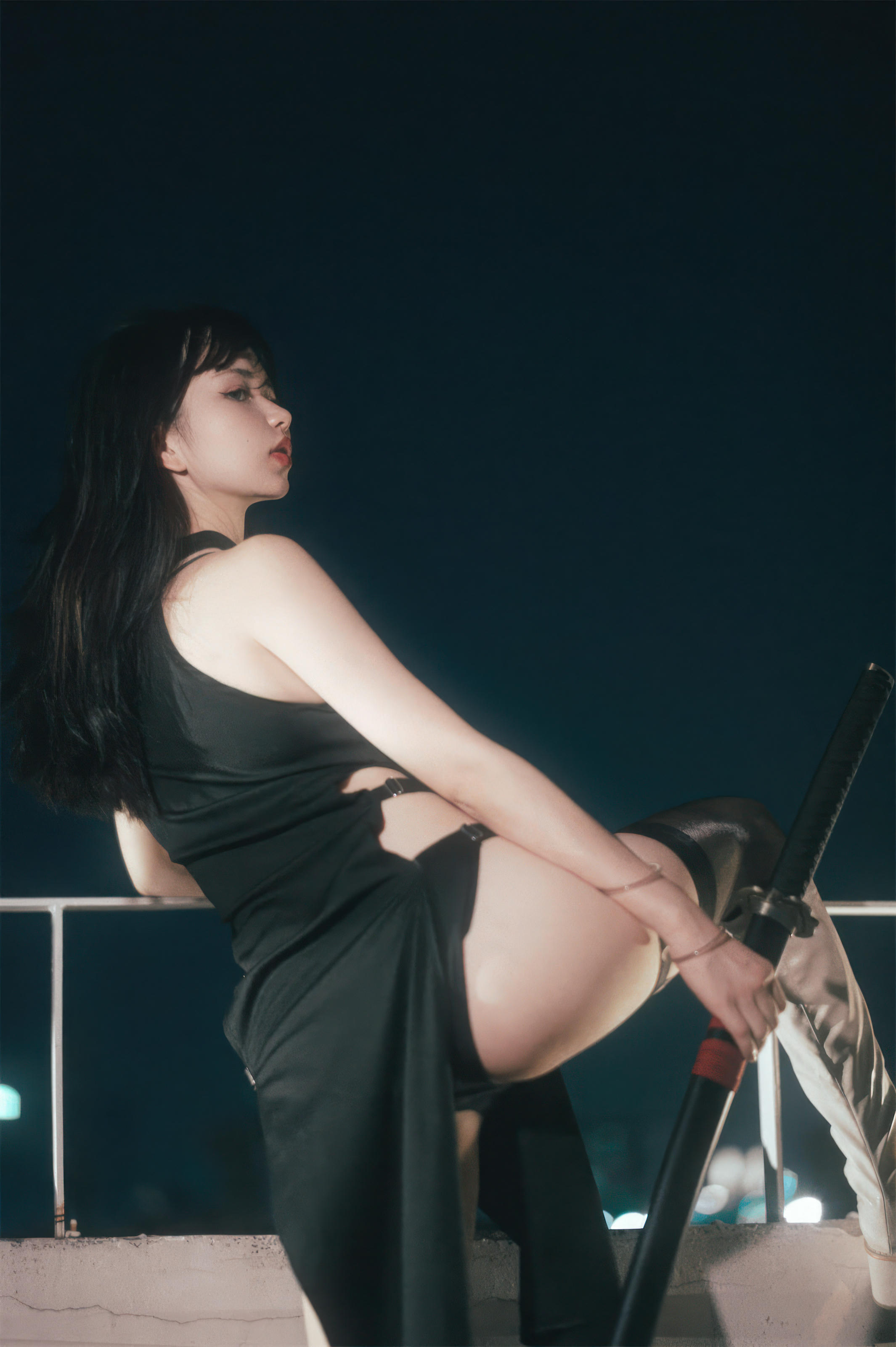 Tina很妖孽呀 NO.029 战斗服旗袍 [32P-283M]_第1集