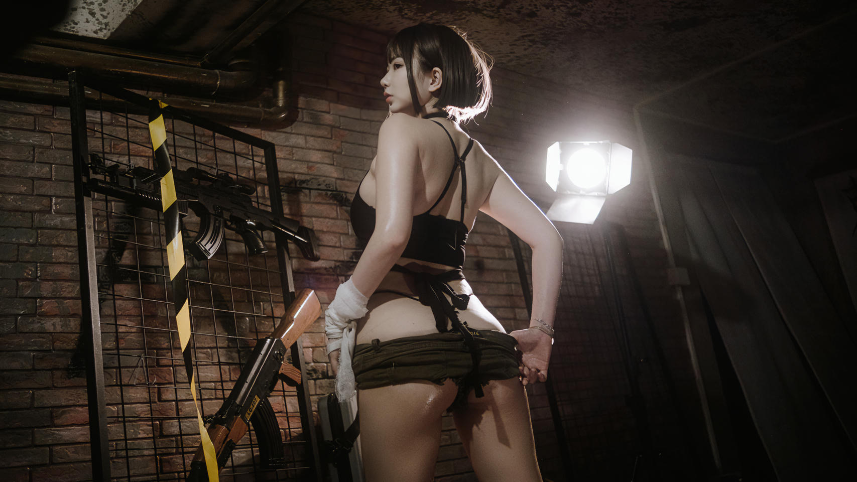 Tina很妖孽呀 NO.030 短发女特工 42P [42P-228.95 MB]_第1集