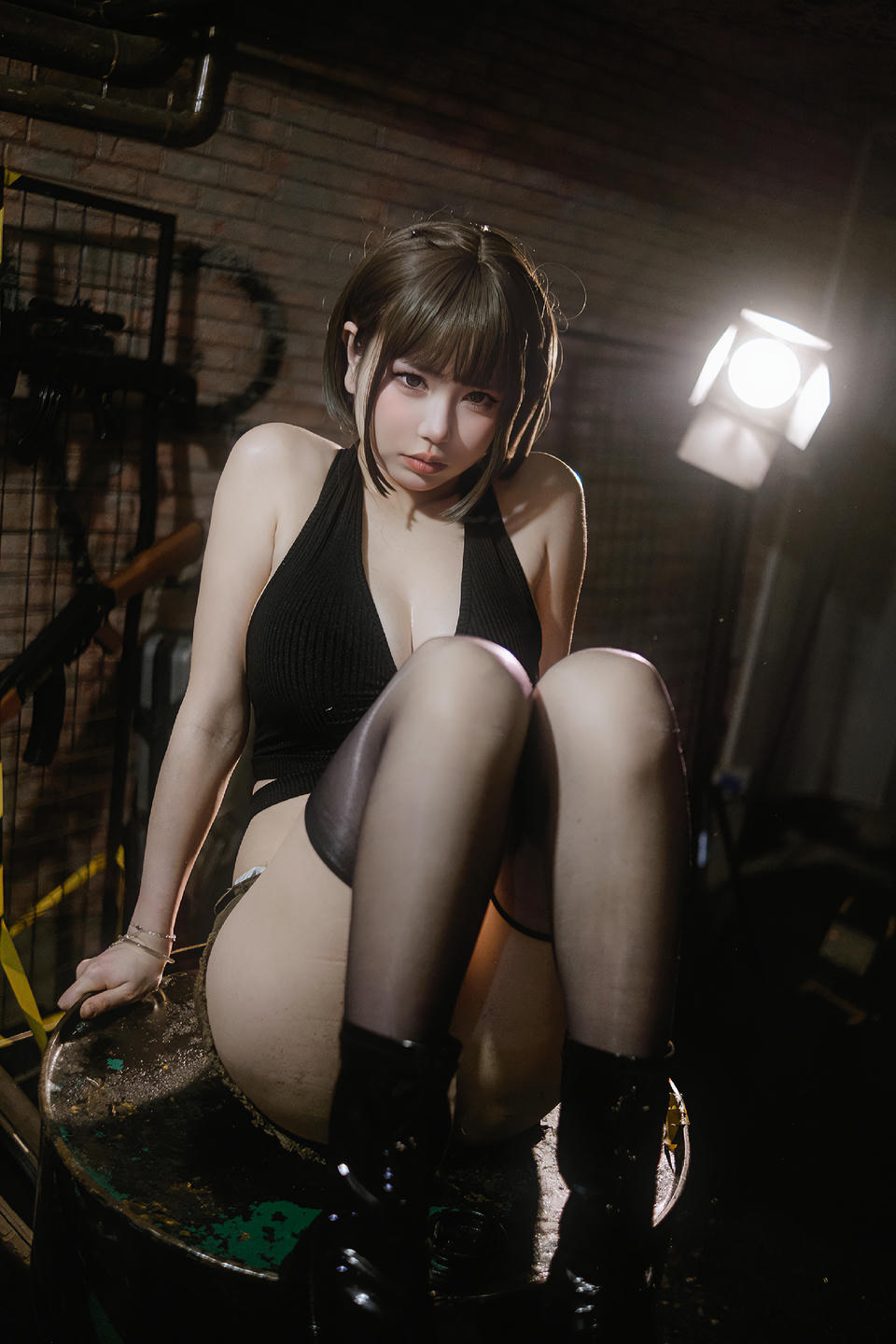 Tina很妖孽呀 NO.030 短发女特工 42P [42P-228.95 MB]_第2集