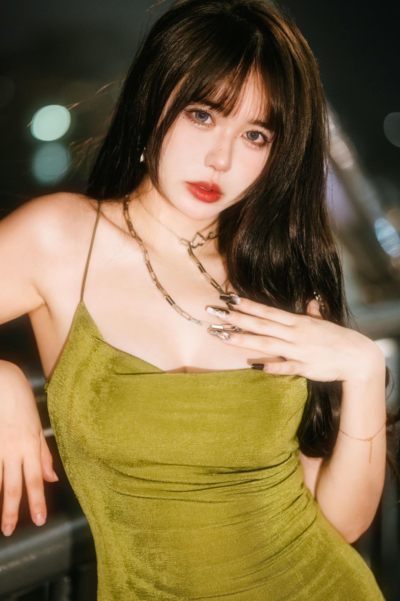 Tina很妖孽呀 NO.007 绿色连衣裙 [35P-208MB]_第1集