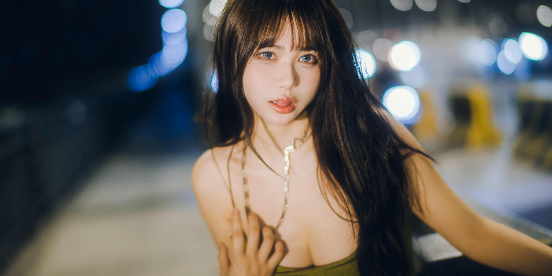 Tina很妖孽呀 NO.007 绿色连衣裙 [35P-208MB]_第2集