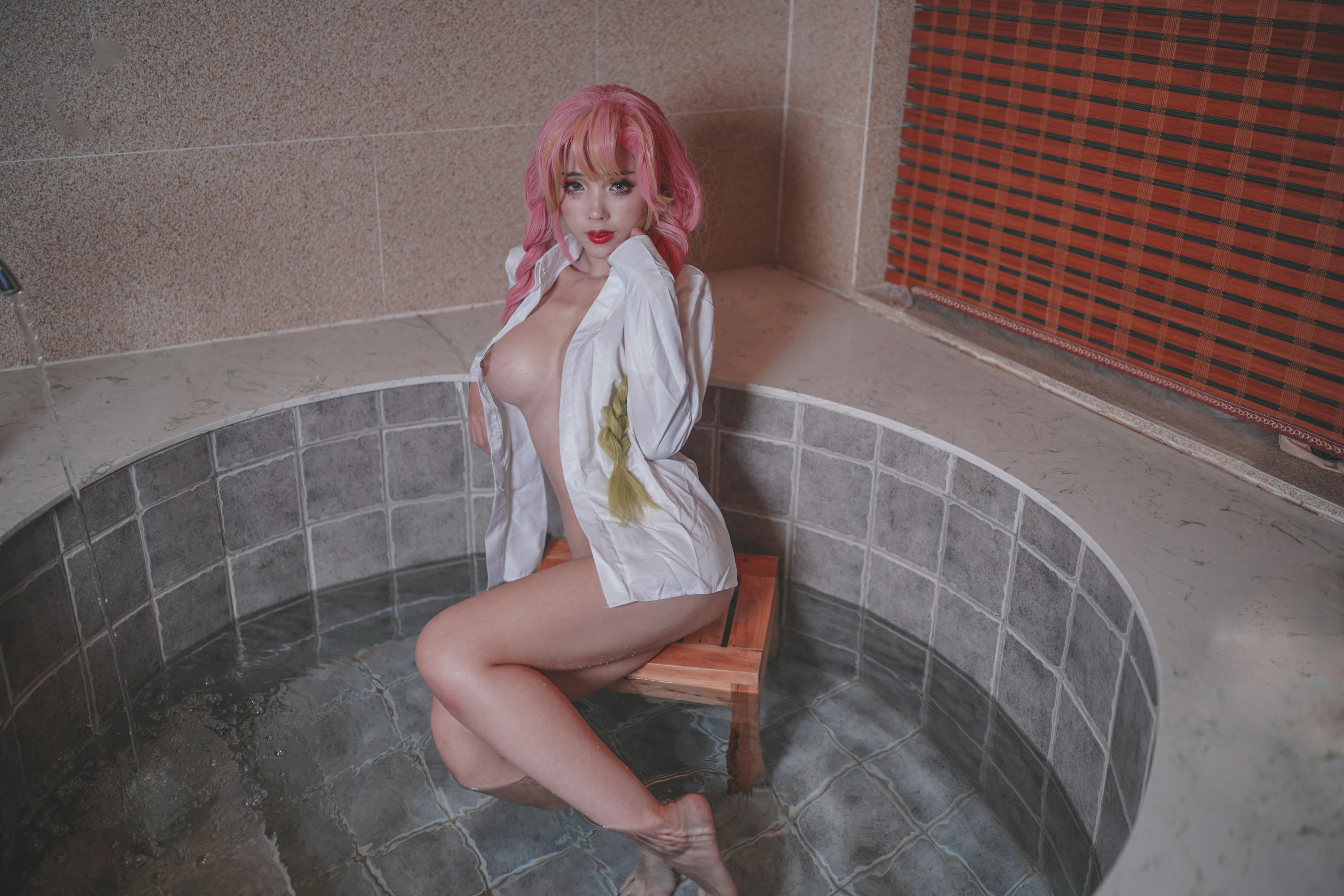 钛合金TiTi NO.014 鬼灭之刃 恋柱 [46P1V-617MB]_第2集