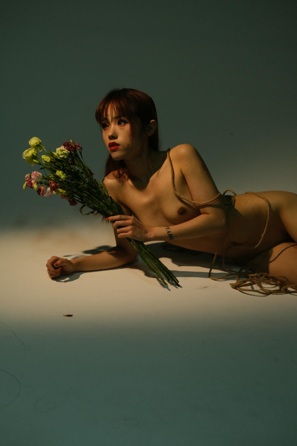 钛合金TiTi NO.018 夢 [39P-154MB]_第1集