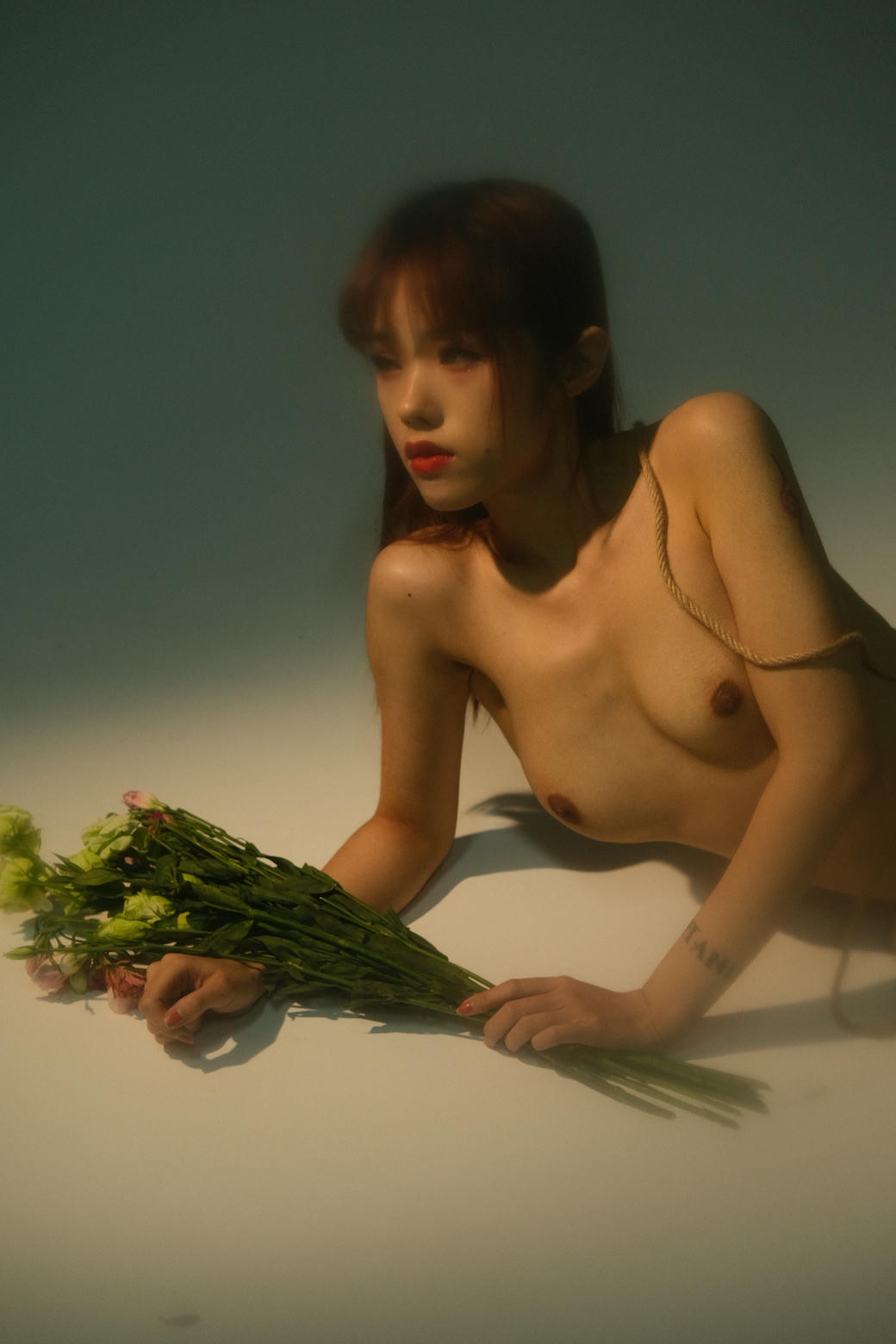 钛合金TiTi NO.018 夢 [39P-154MB]_第1集