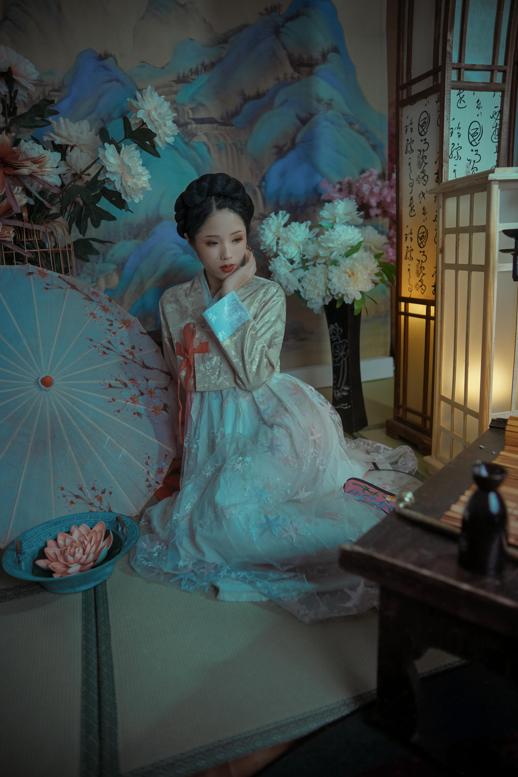 钛合金TiTi NO.038 霜花店 [55P1V-1.40G]_第1集