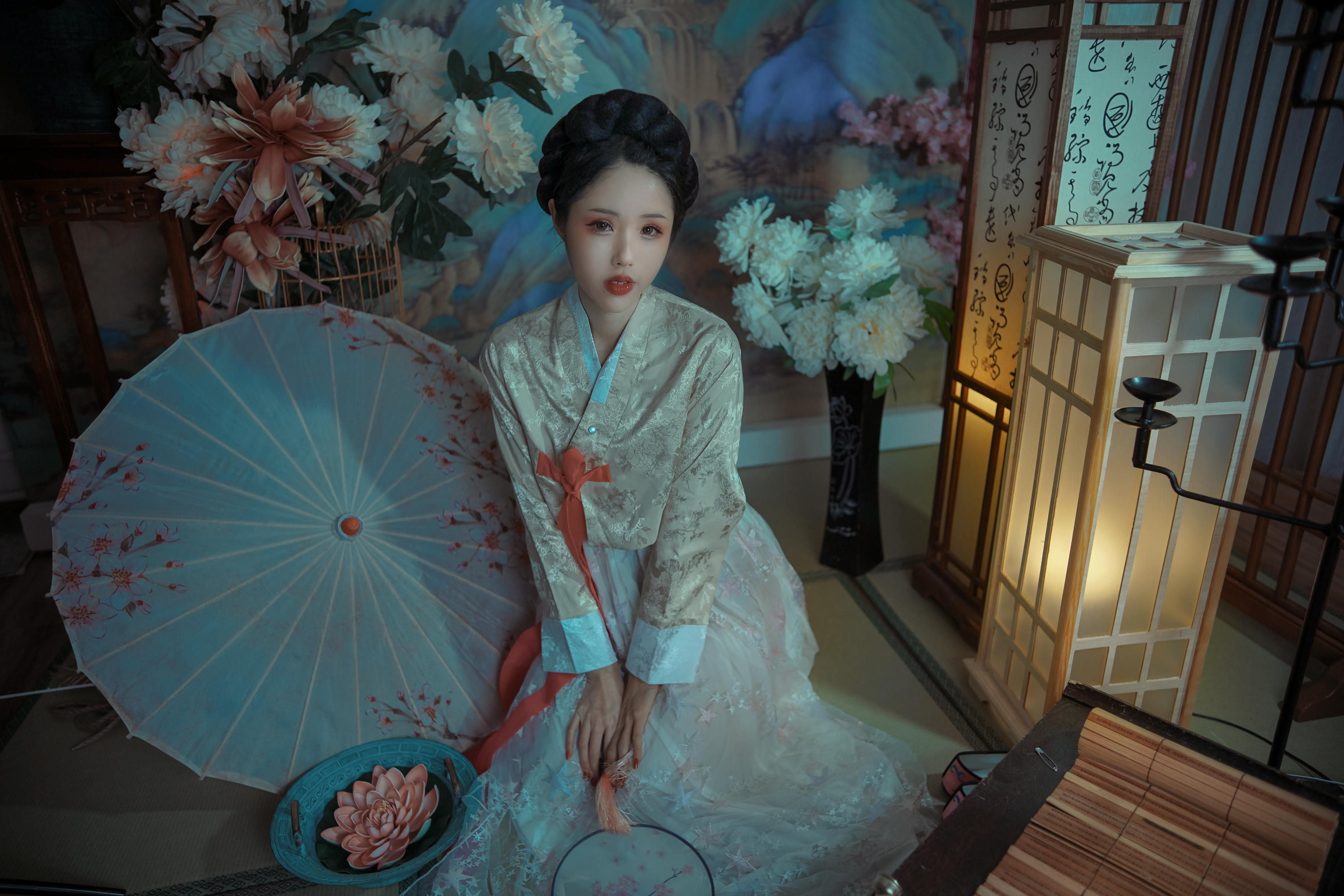 钛合金TiTi NO.038 霜花店 [55P1V-1.40G]_第1集