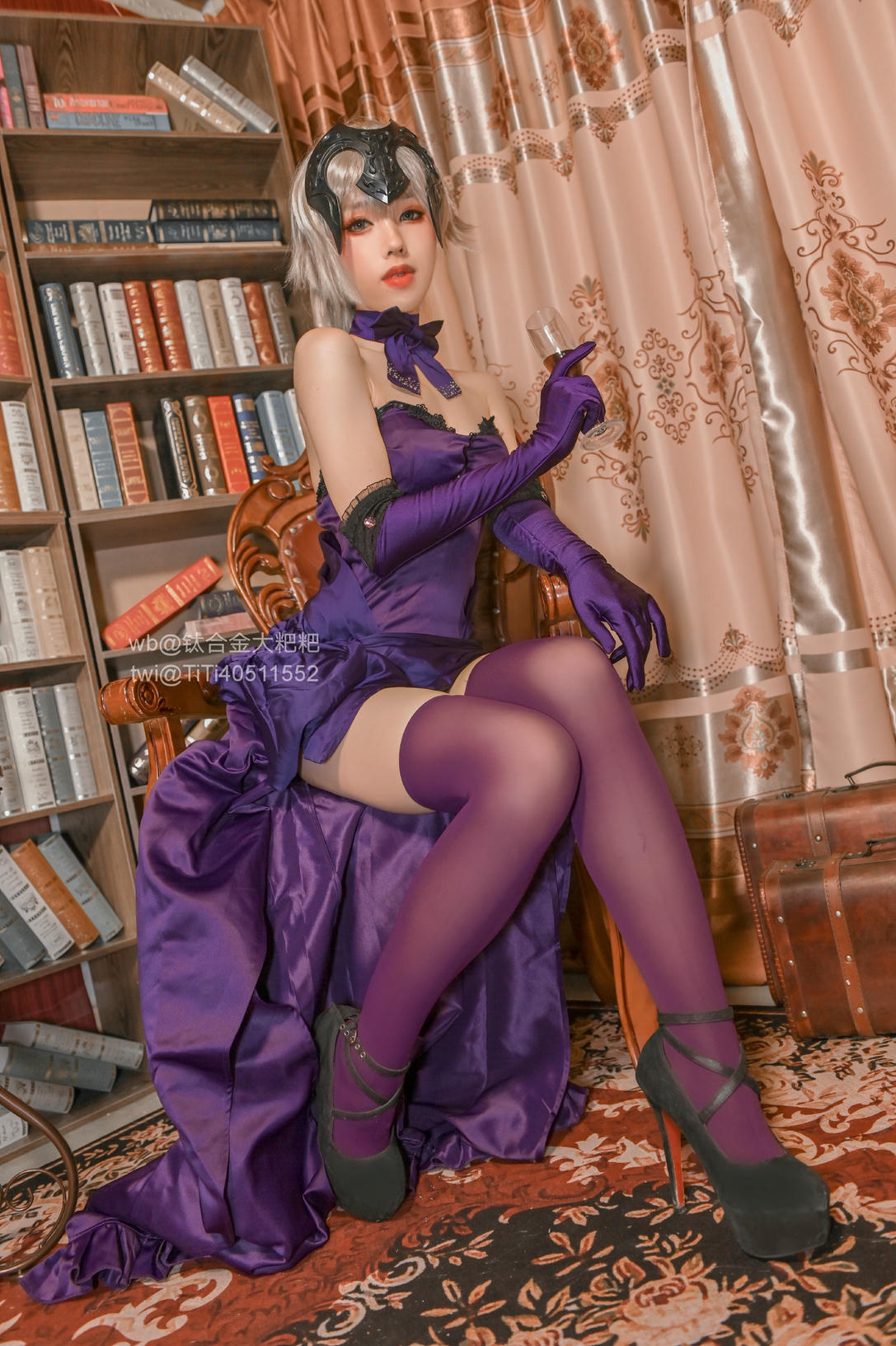 钛合金TiTi NO.048 醉酒贞德 [17P-66MB]_第1集