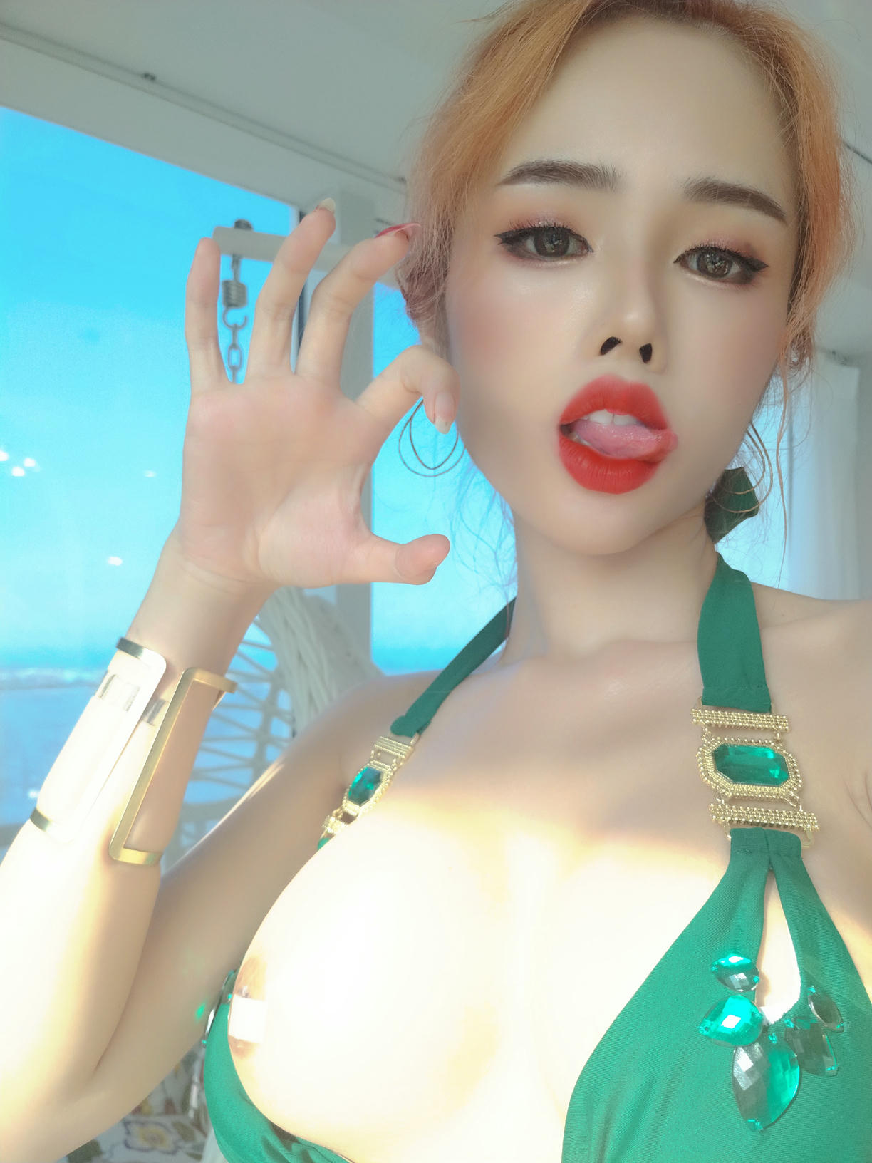 钛合金TiTi NO.056 绿色比基尼 [18P-50MB]_第1集