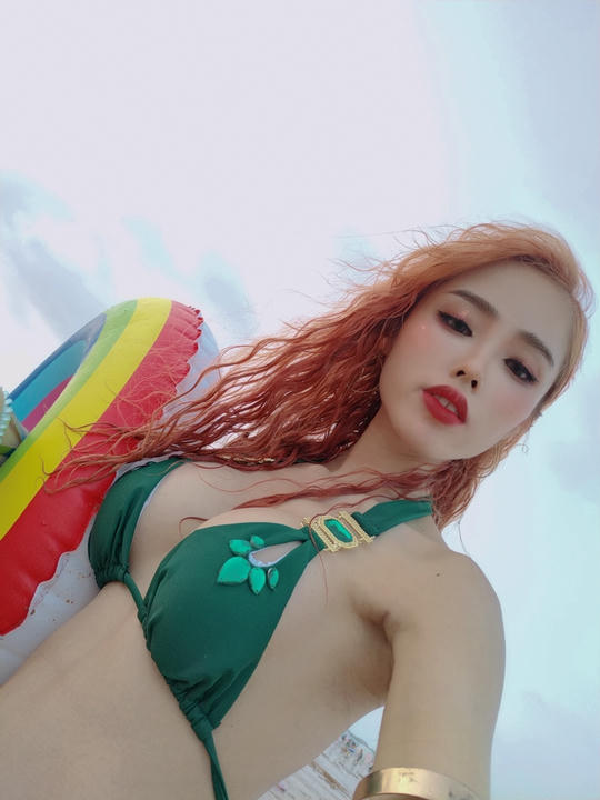 钛合金TiTi NO.056 绿色比基尼 [18P-50MB]_第1集