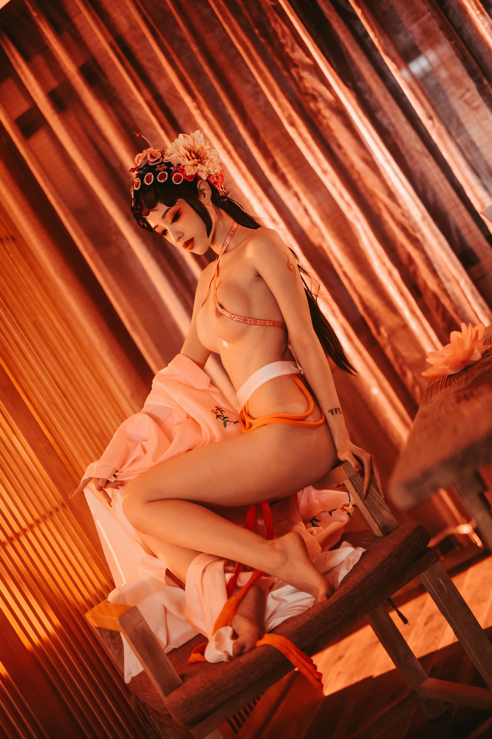 钛合金TiTi NO.074 潘金莲 [82P-1.04G]_第2集