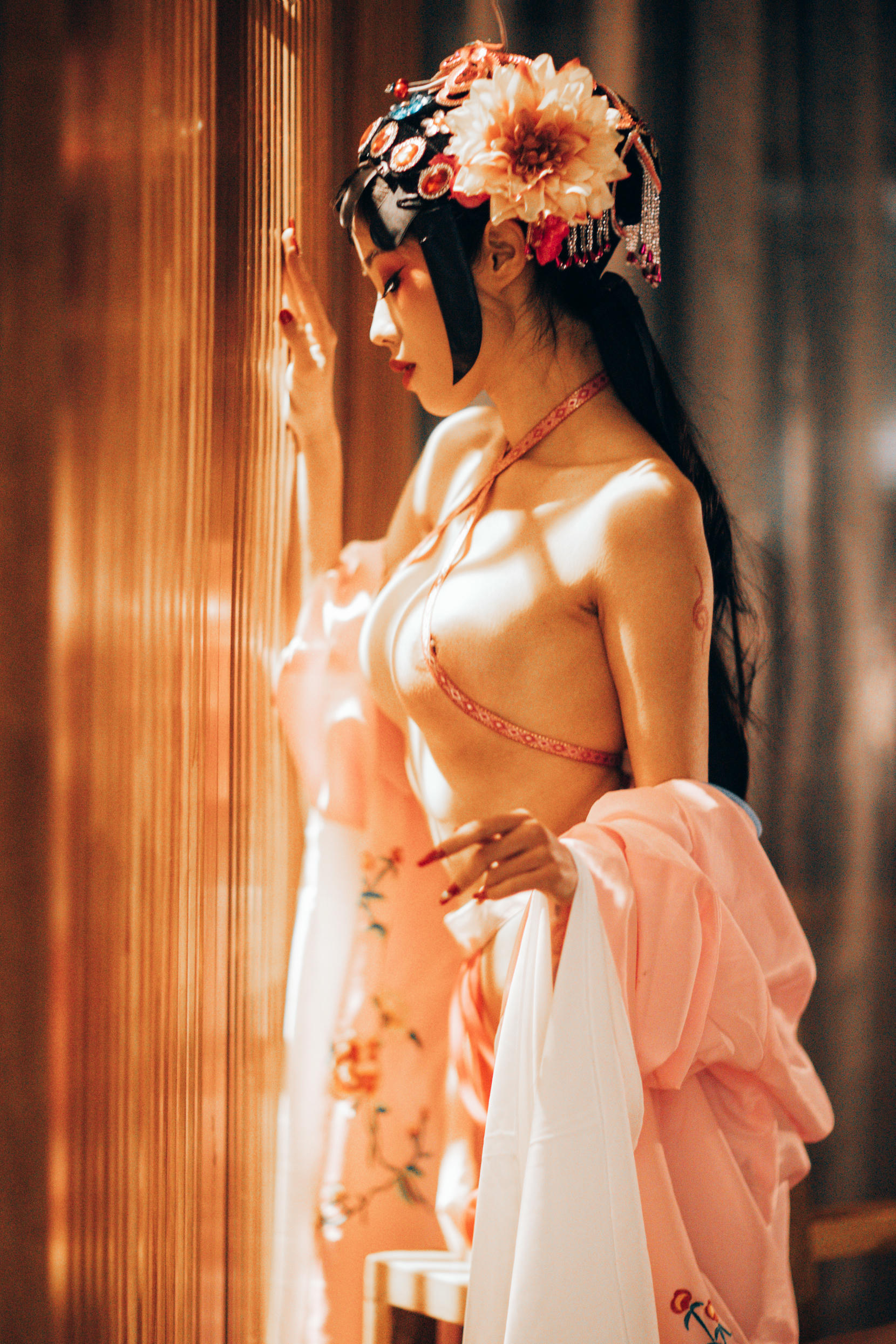 钛合金TiTi NO.074 潘金莲 [82P-1.04G]_第2集