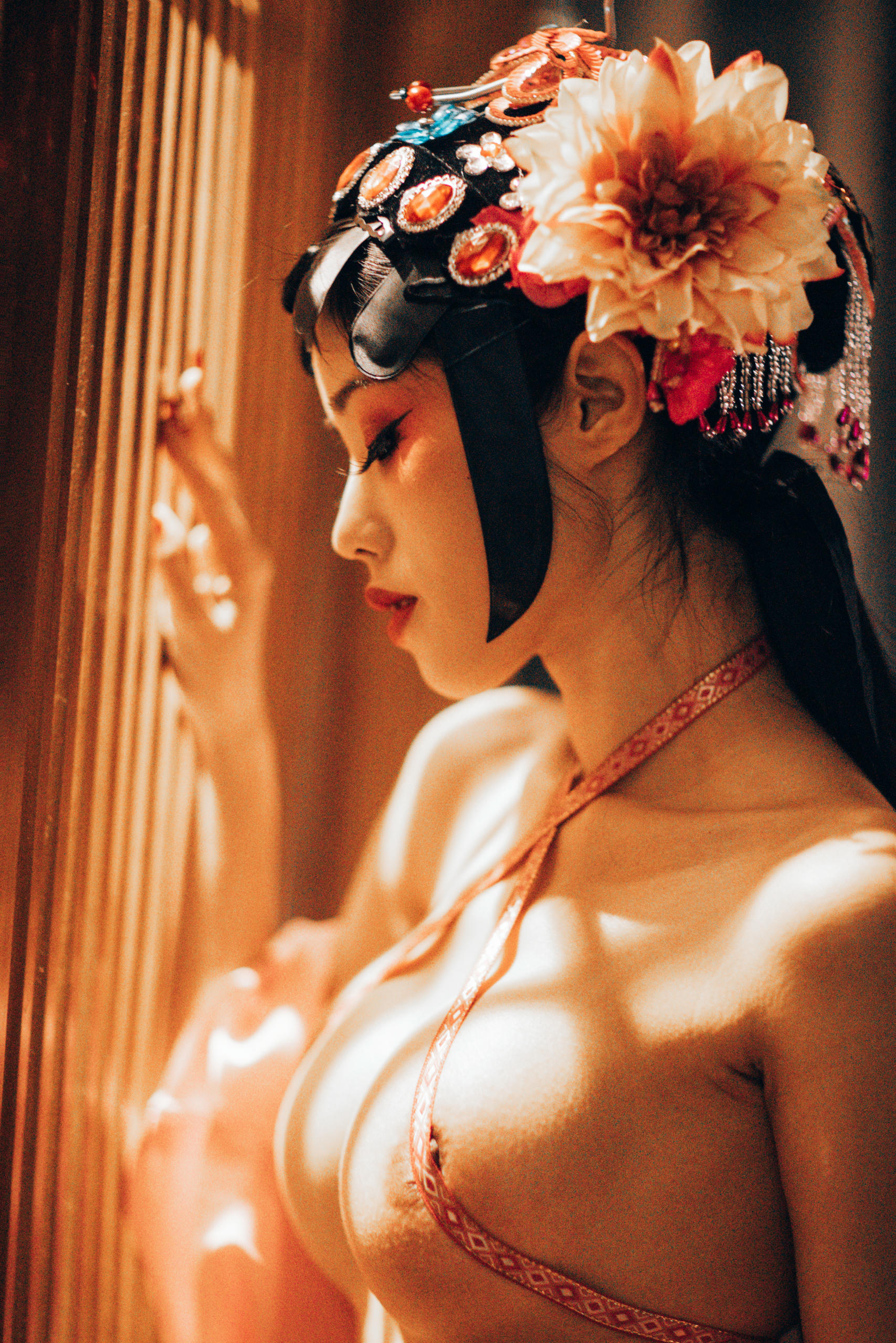 钛合金TiTi NO.074 潘金莲 [82P-1.04G]_第2集