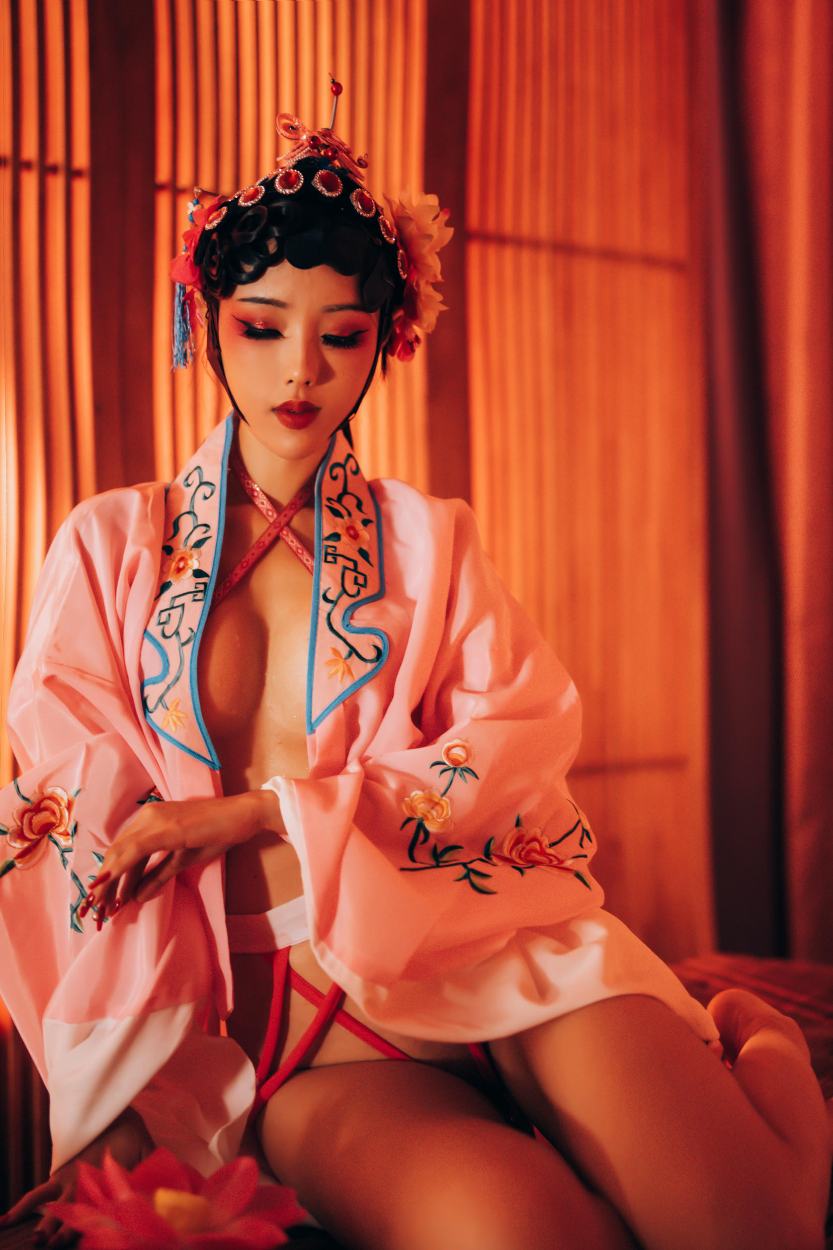 钛合金TiTi NO.074 潘金莲 [82P-1.04G]_第3集