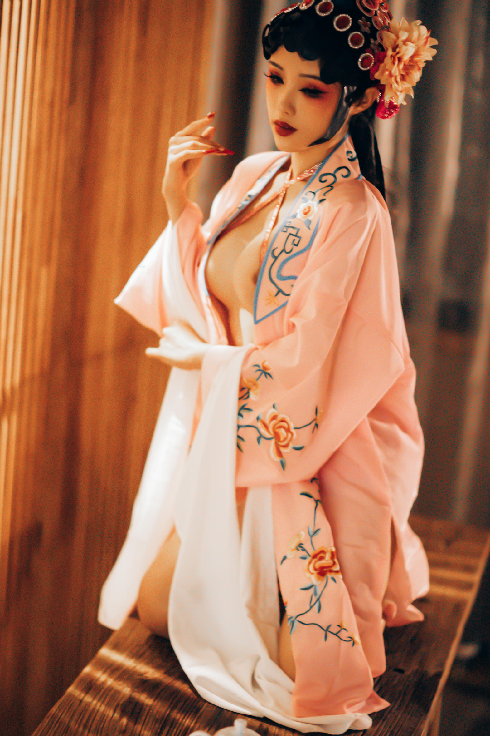 钛合金TiTi NO.074 潘金莲 [82P-1.04G]_第4集