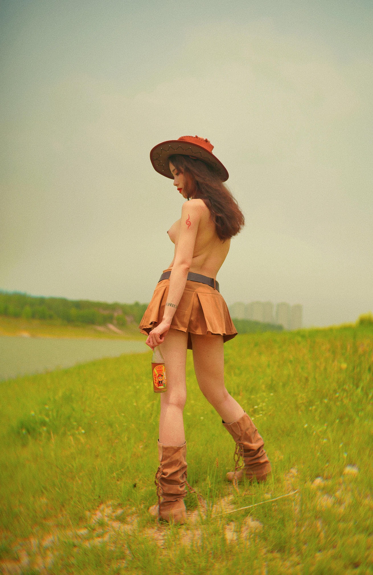 钛合金TiTi NO.084 牛仔 [21P-56MB]_第1集