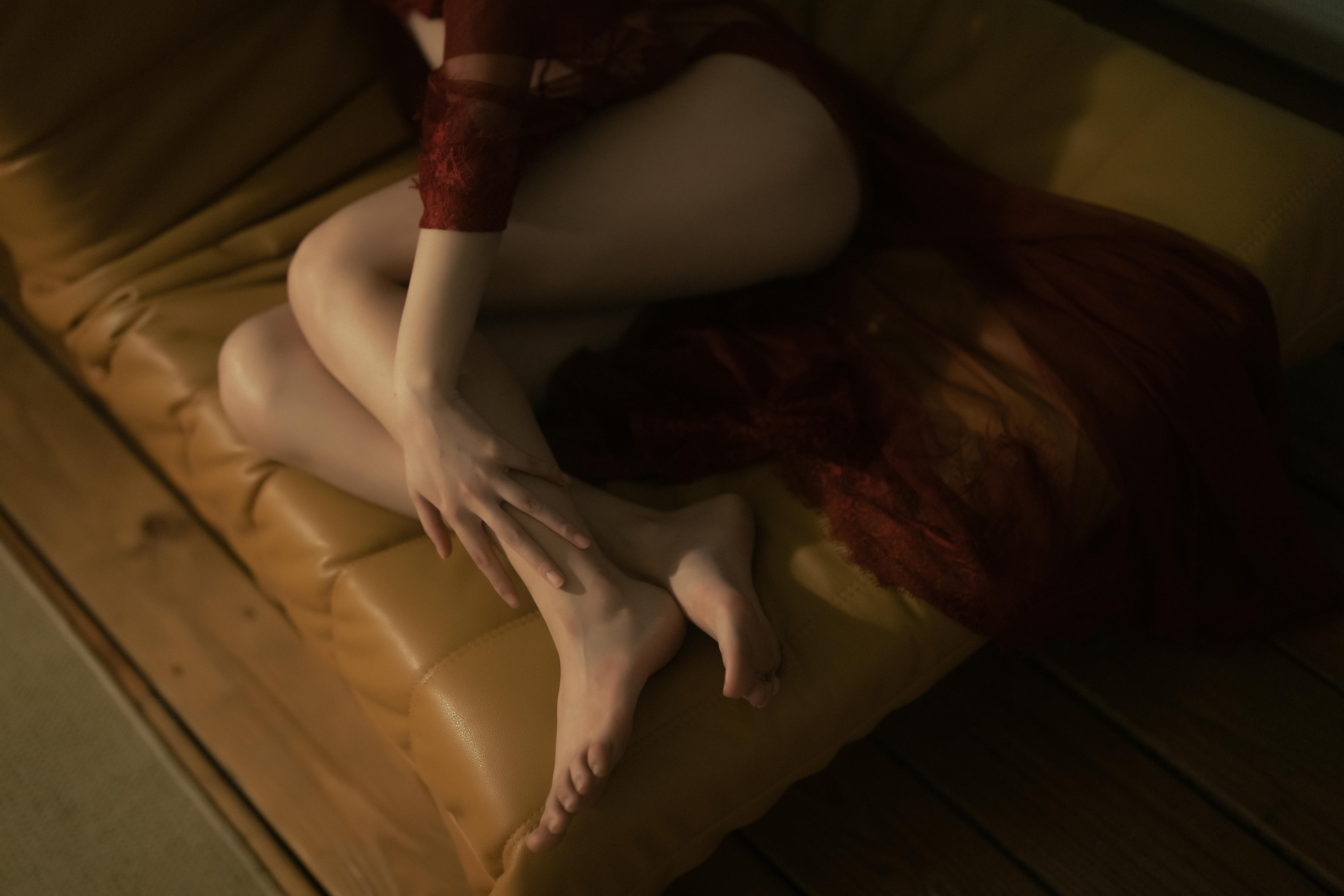 桃良阿宅 NO.011 红烛 [43P 782MB]_第1集