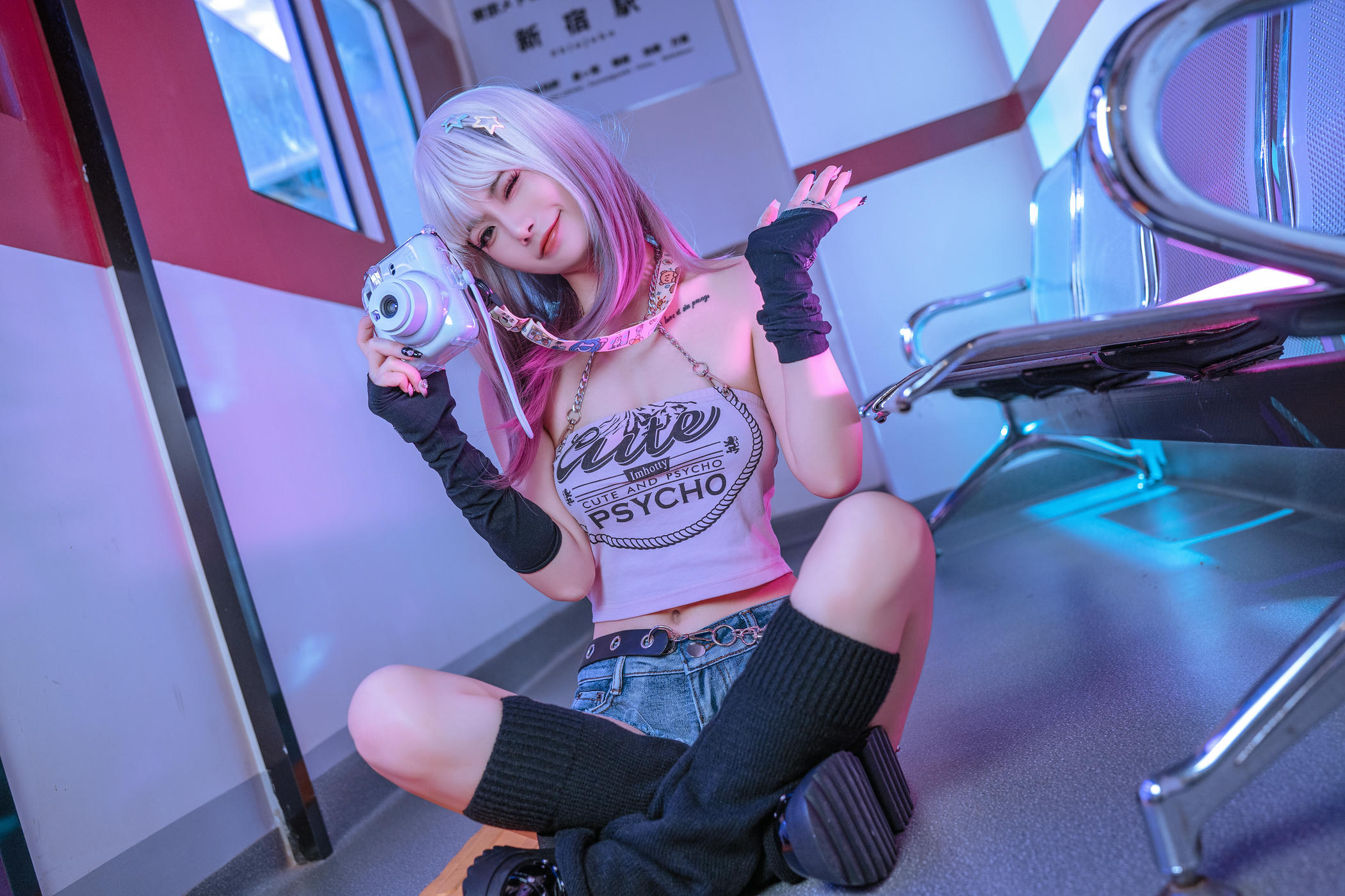 桃良阿宅 NO.030 地铁 [48P 394MB]_第1集