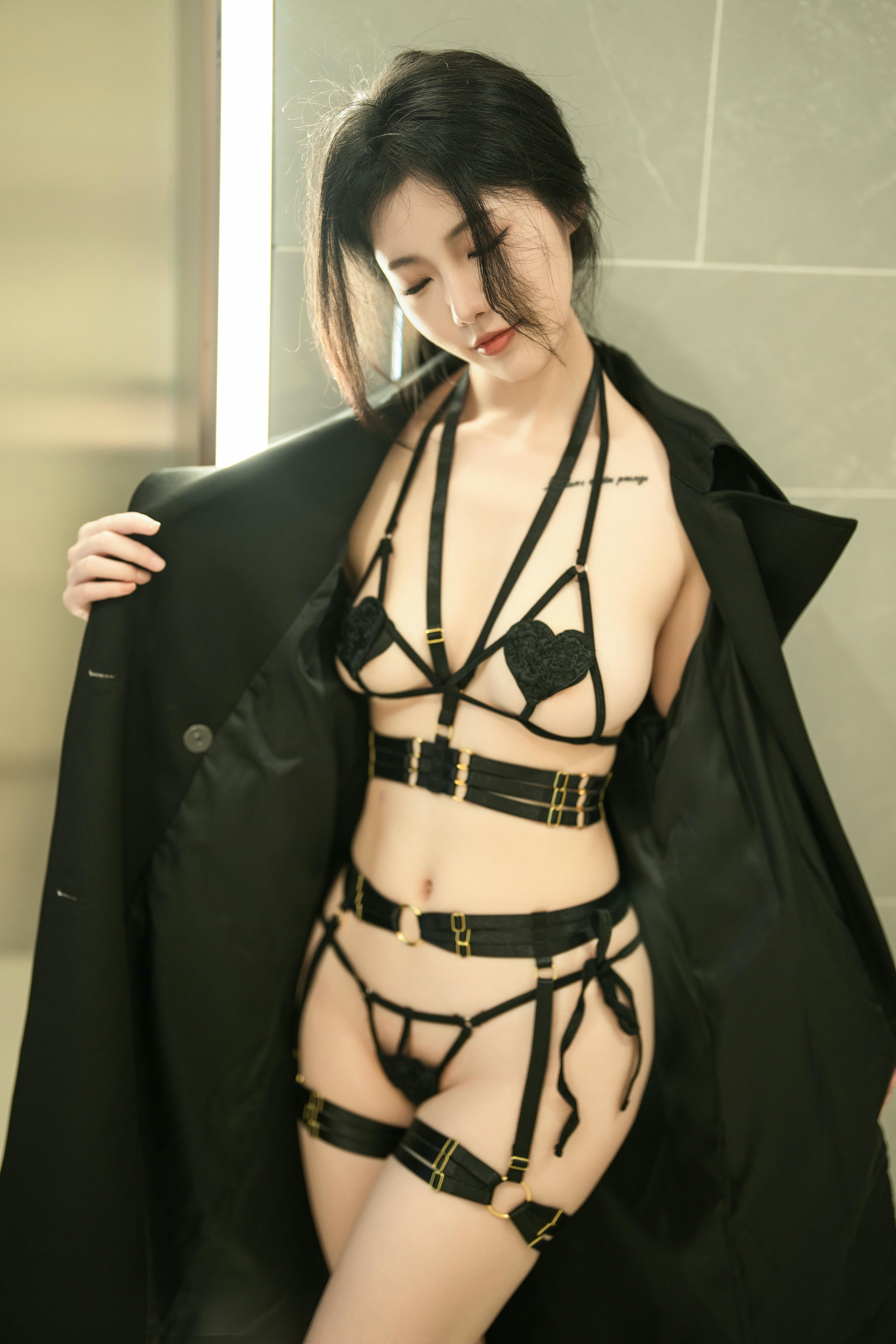 桃良阿宅 NO.047 停车场 [56P 419MB]_第2集