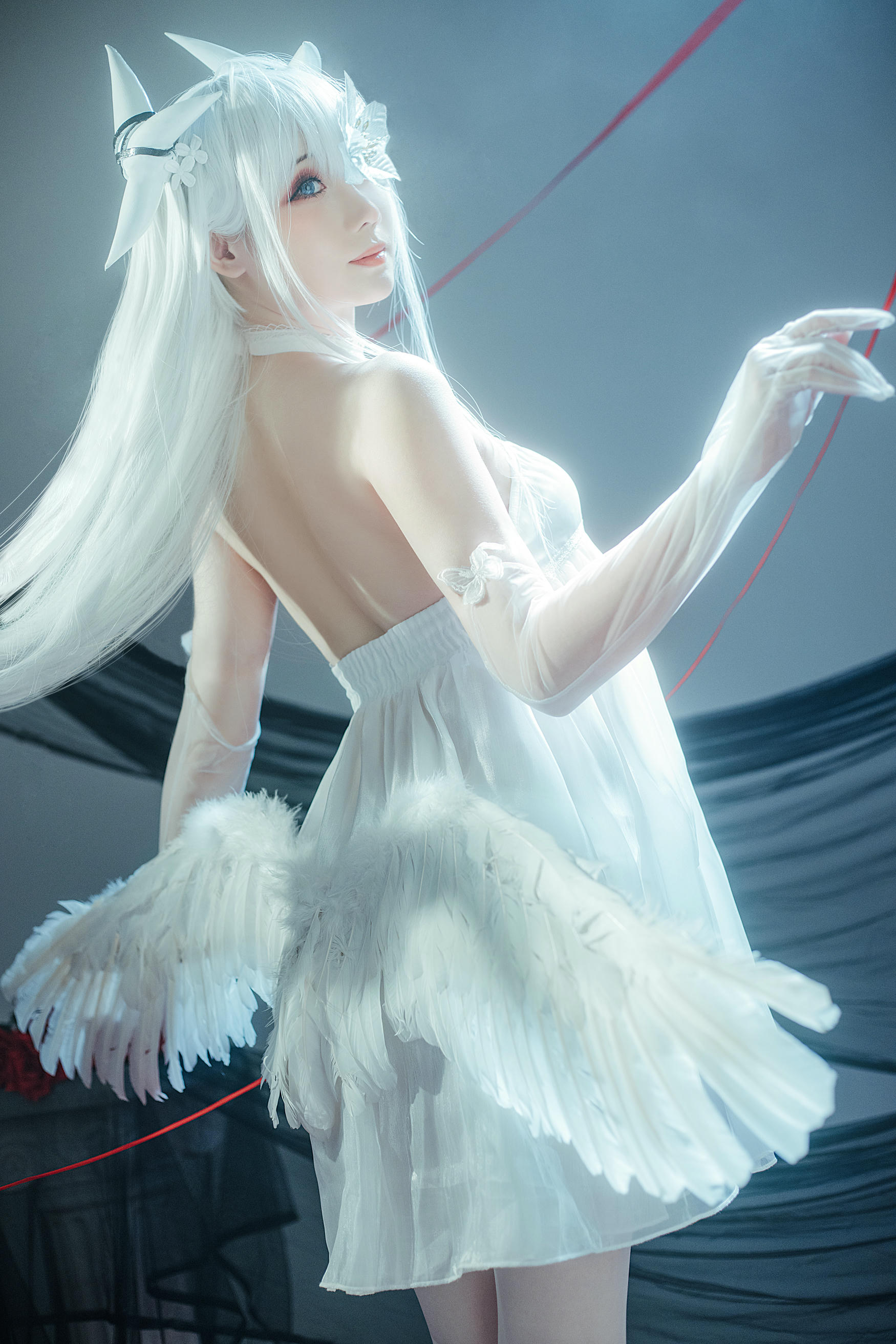 Tomoyo酱 NO.007 焖焖碳Xtomoyo酱 埃姆登黑白夜之主 [29P 328MB]_第2集