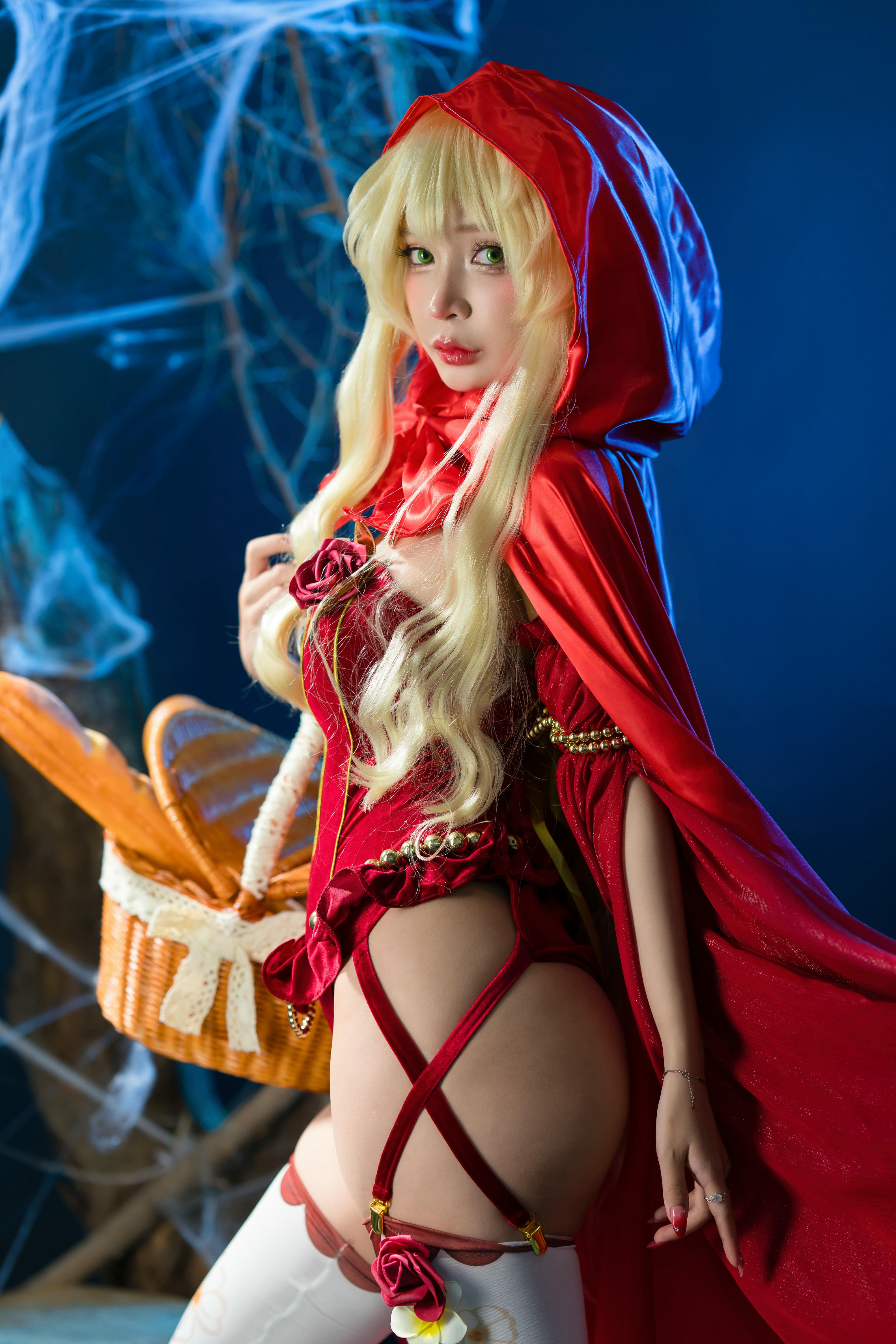 越南coser-Umeko J NO.104 Red Riding Hood [126P9V 1.96GB]-Pic_第1集