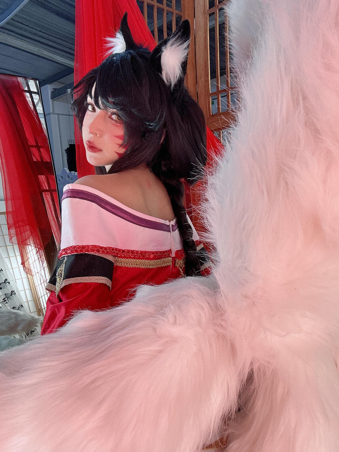 越南coser-Umeko J NO.105 cosplay Ahri League of Legends [119P9V 2.49GB]-Pic_第5集
