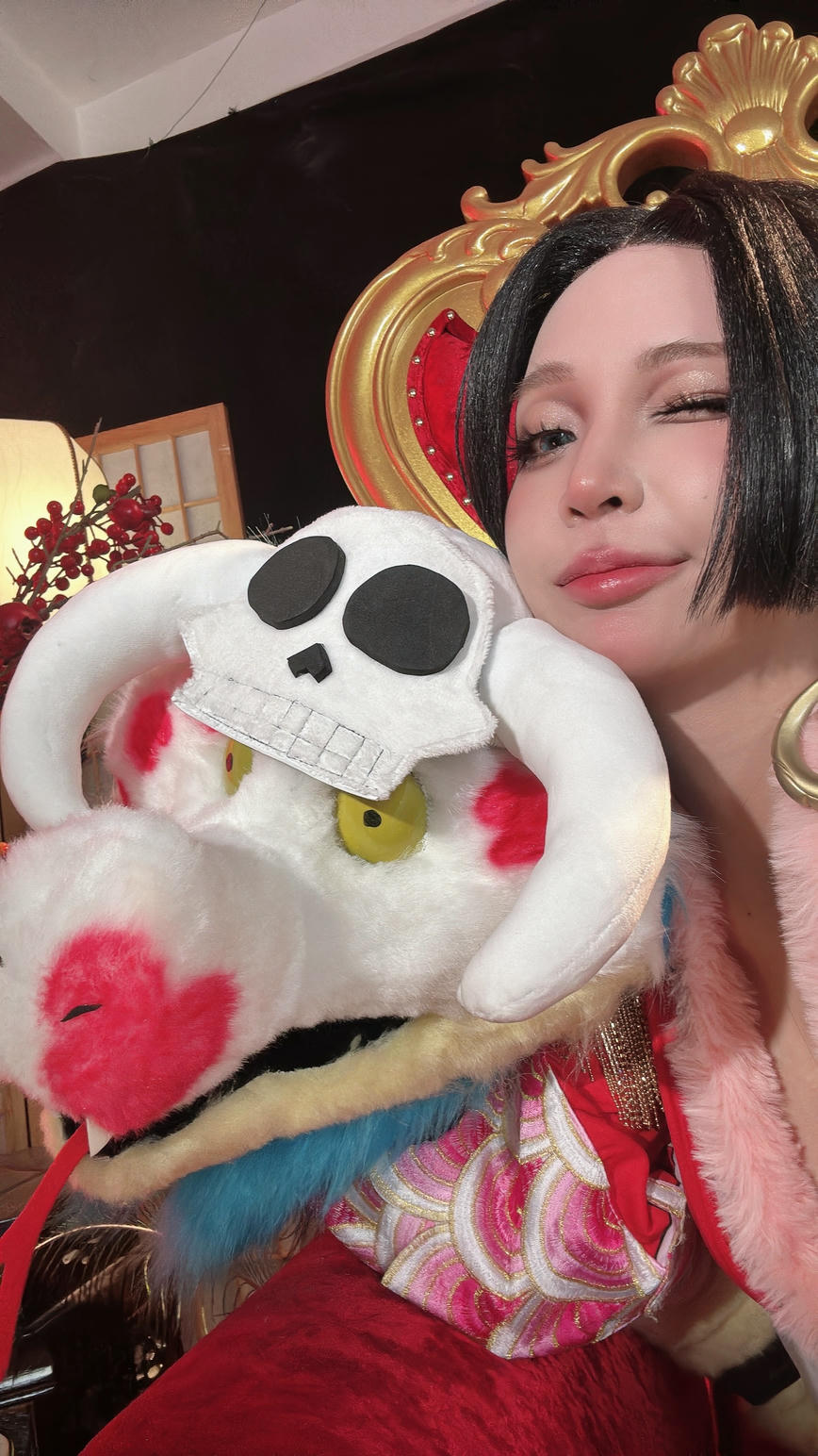 越南coser-Umeko J NO.153 Boa Hancock [132P9V 2.01GB]_第6集