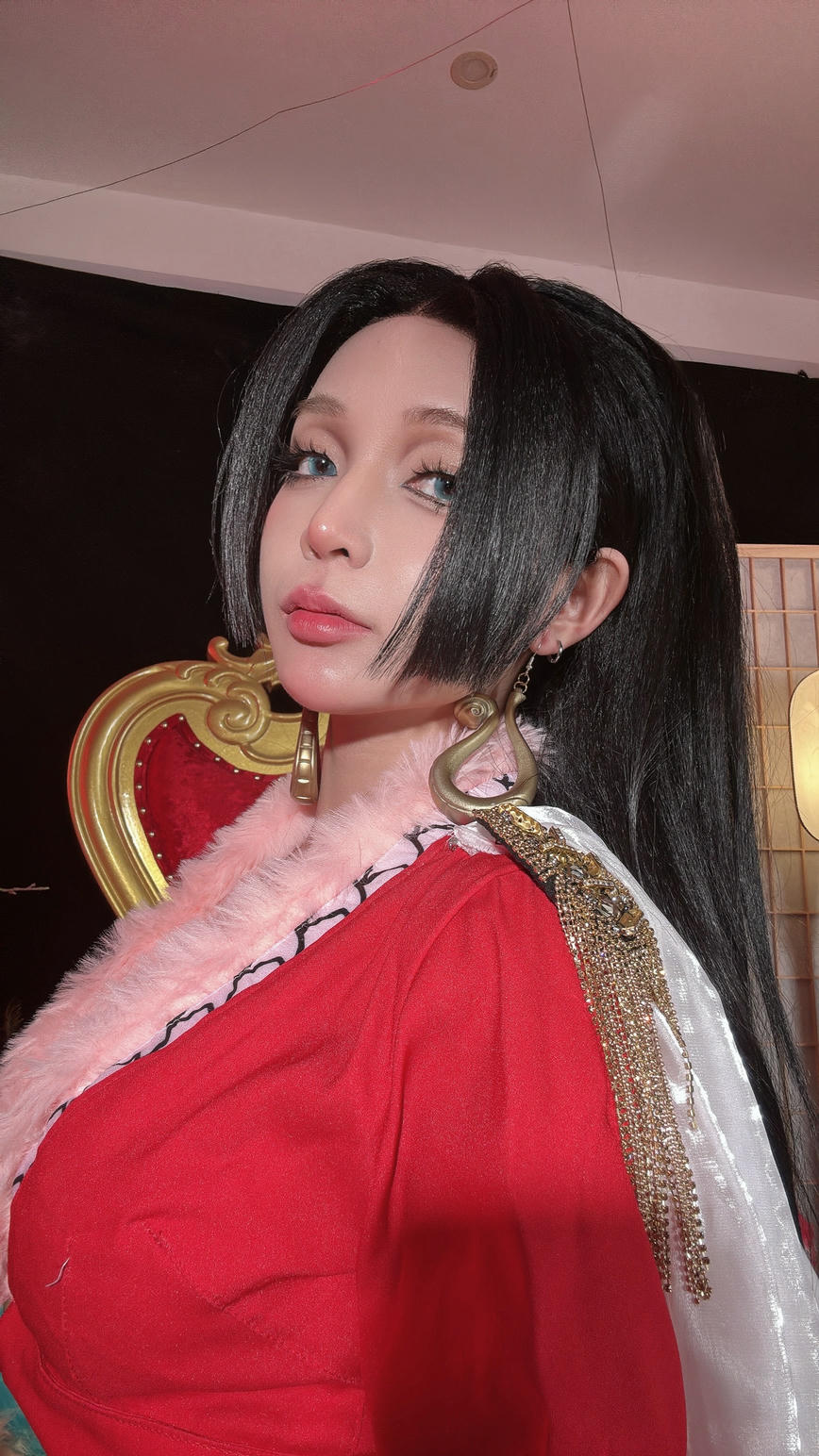 越南coser-Umeko J NO.153 Boa Hancock [132P9V 2.01GB]_第6集