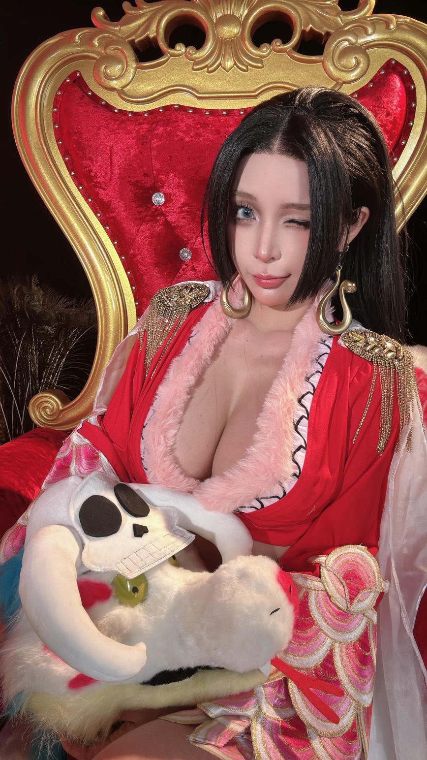 越南coser-Umeko J NO.153 Boa Hancock [132P9V 2.01GB]_第6集