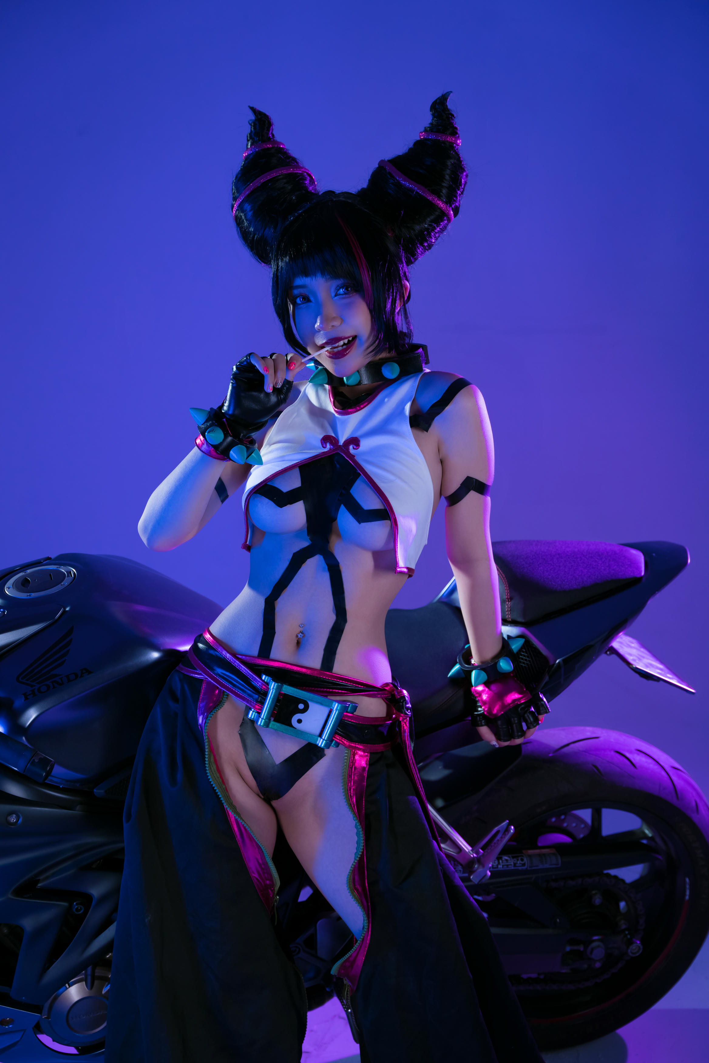 越南coser-Umeko J NO.057 Juri Han [113P+17V／1.50GB]_第1集