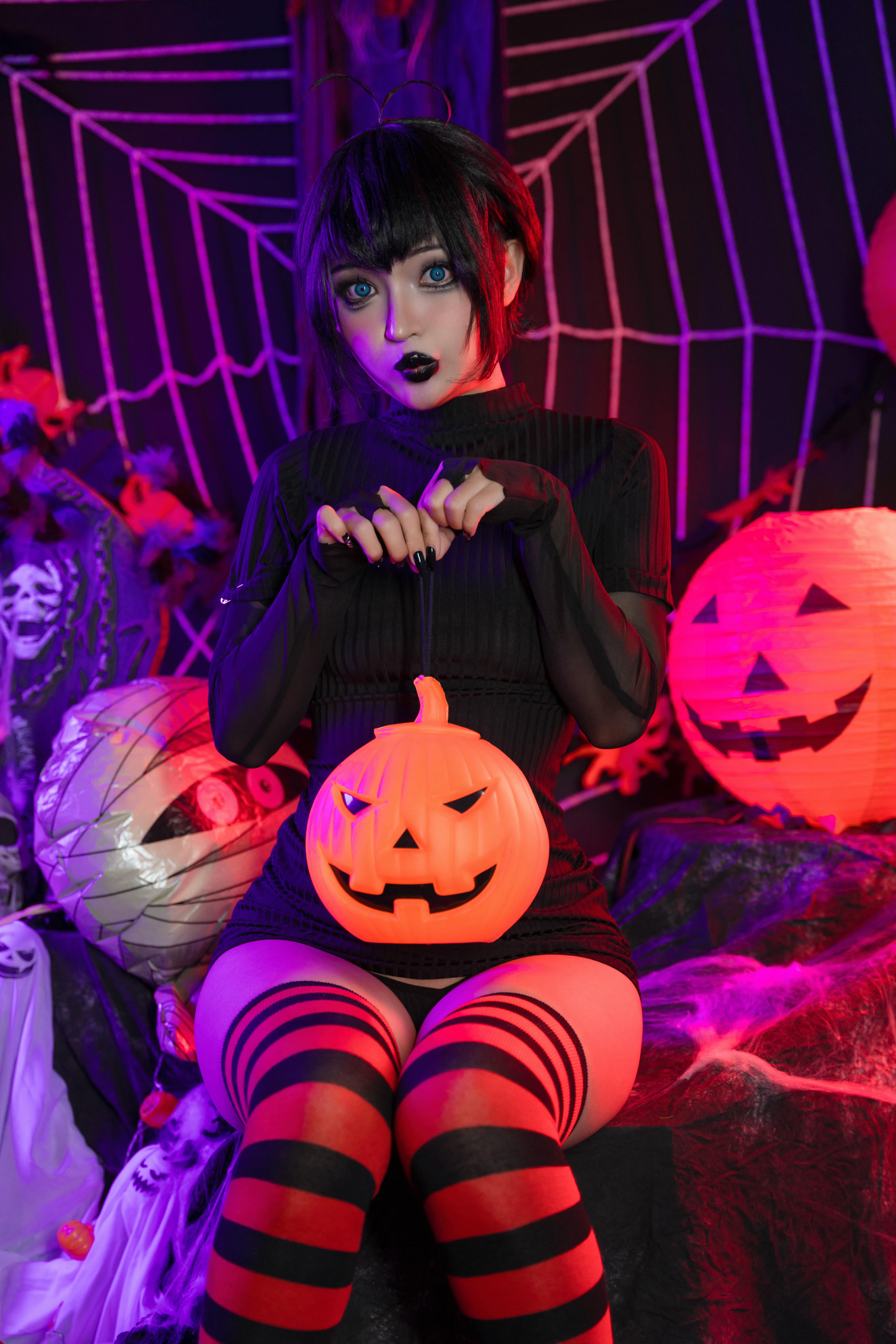 越南coser-Umeko J NO.060 Mavis Halloween[47P-382.3M]_第1集