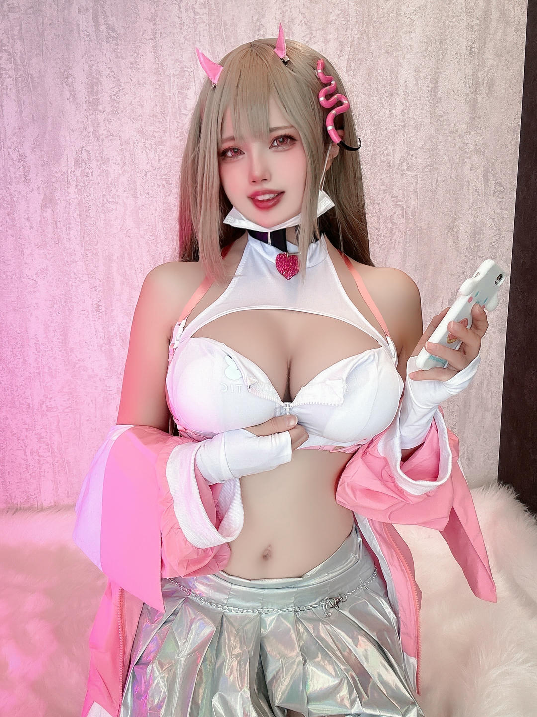 日本coser-Uriうり-Fantia-2023-07-14 バイパー🍭💞10sheets_第1集