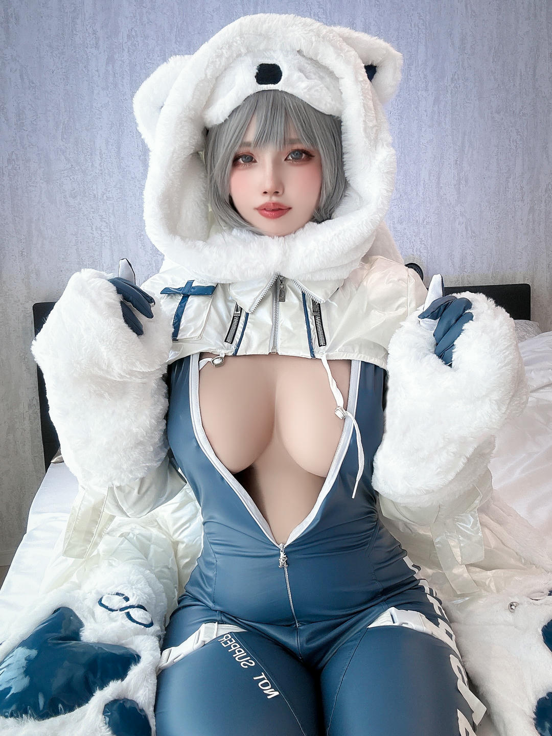 日本coser-Uriうり-Fantia-2023-07-28 ネヴェ🐻‍❄️💤10sheets_第1集