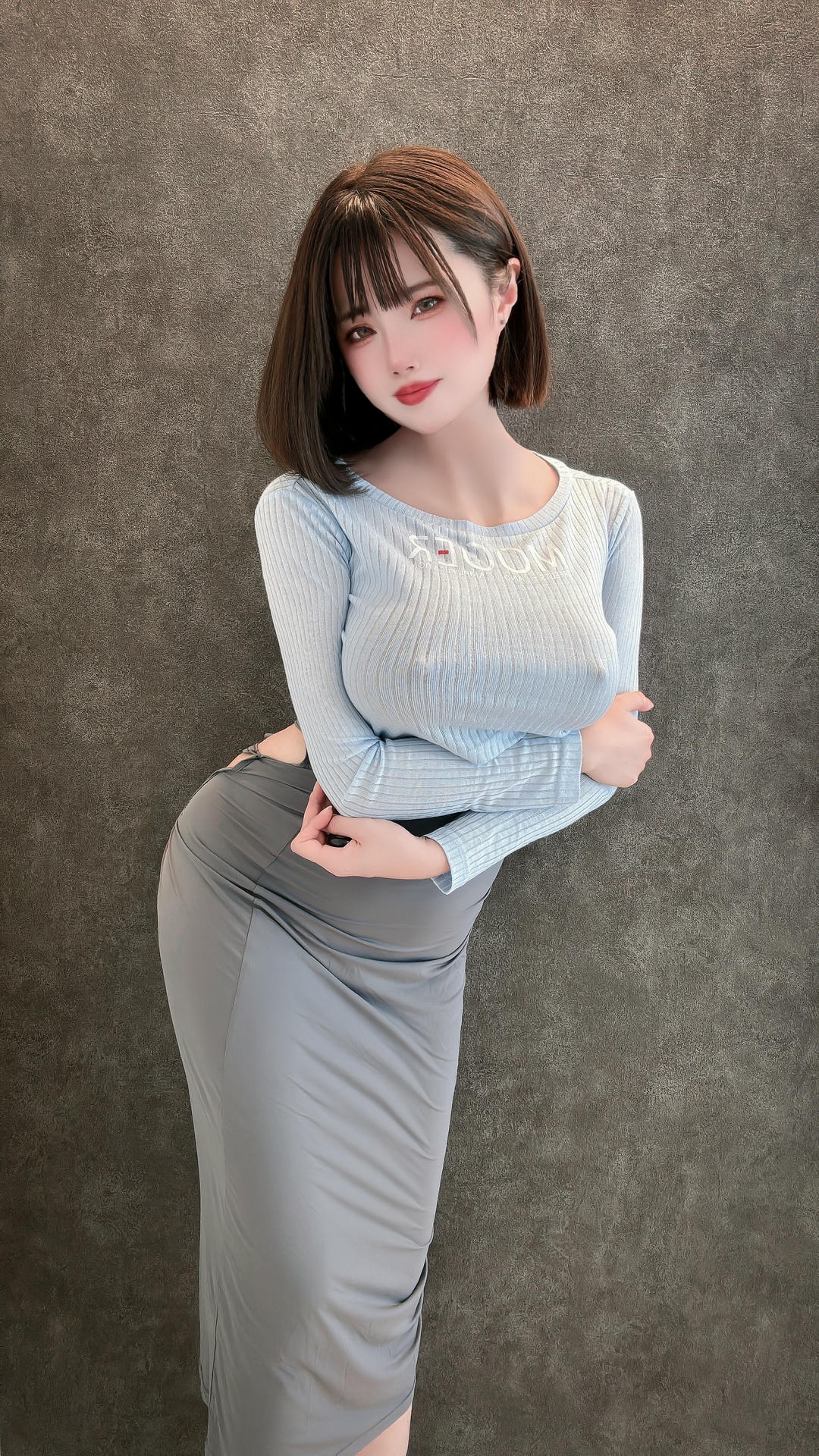 日本coser-Uriうり-Fantia-2023-11-05 天才ドレス👗11sheets_第1集