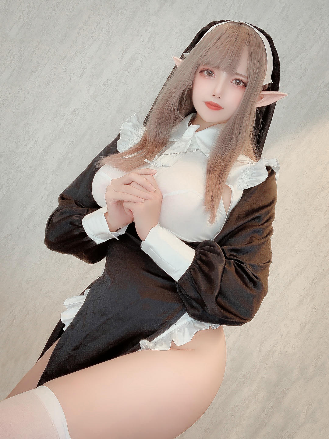 日本coser-Uriうり-Fantia-2022-01-05 スリットシスター✝️22sheets_第1集