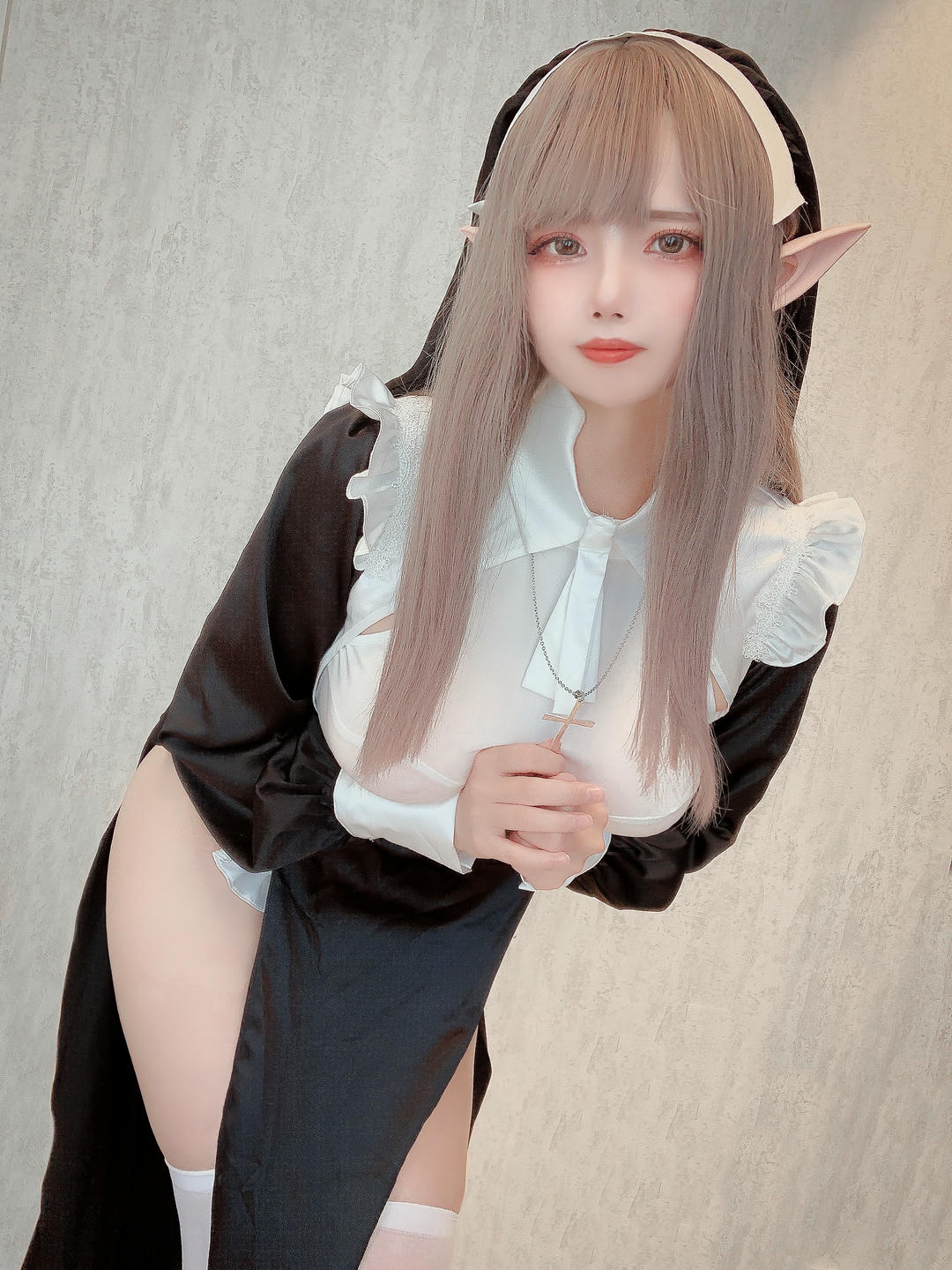 日本coser-Uriうり-Fantia-2022-01-05 スリットシスター✝️22sheets_第1集