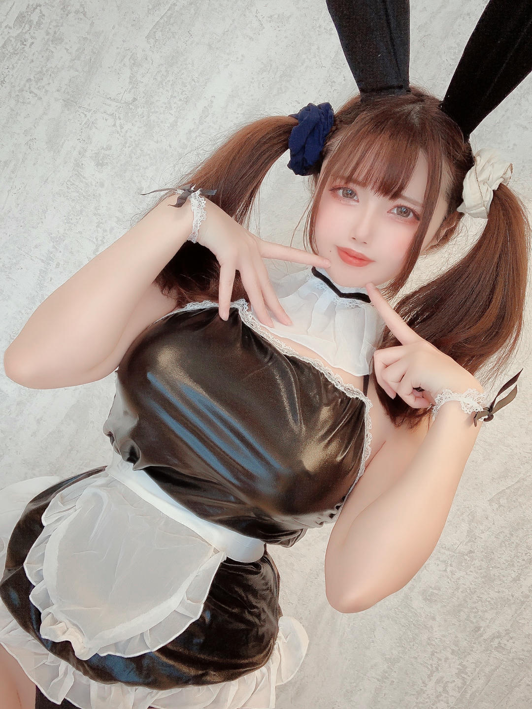 鏃ユ湰coser-Uri銇嗐倞-Fantia-2022-01-14 Sexy Bunny馃惏馃枻22sheets (Pixiv Fanbox)_绗?闆? title=