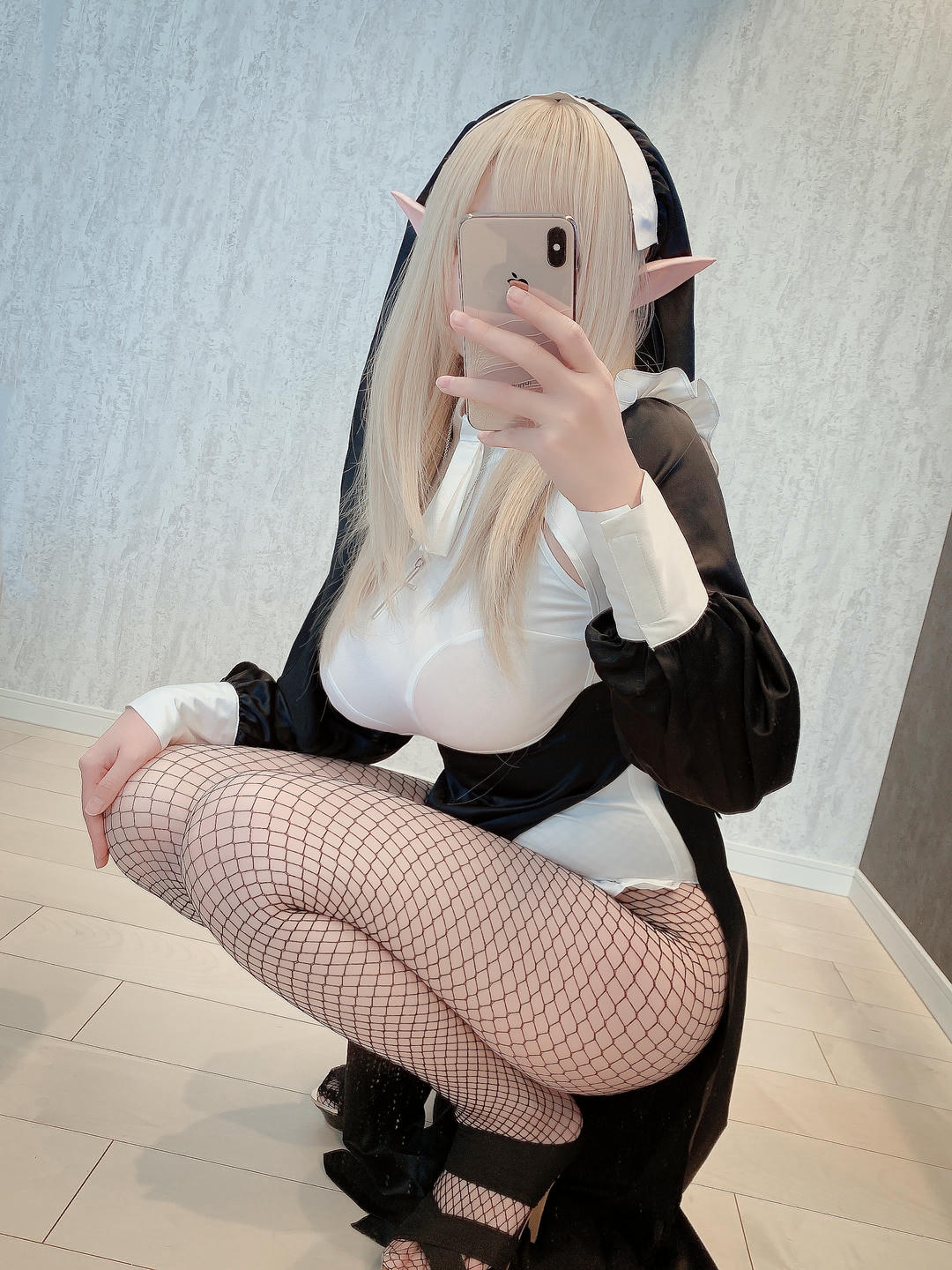 日本coser-Uriうり-Fantia-2022-03-03 金髪エルフシスター27sheets_第1集