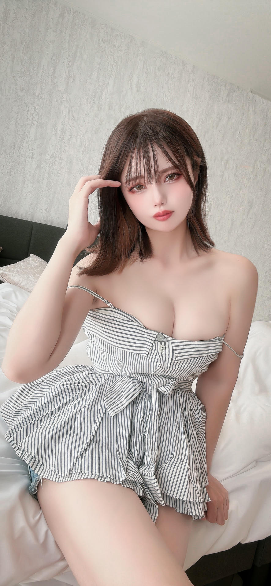 日本coser-Uriうり-Fantia-2022-10-31 地毛グラビア💇‍♀️7枚_第1集