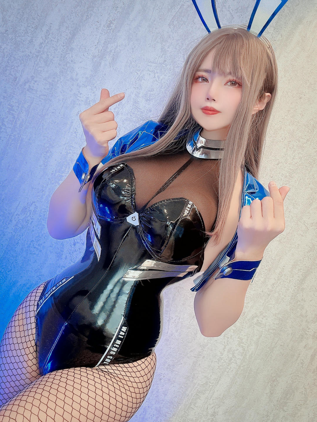 日本coser-Uriうり-Fantia-2023-01-23 サイバーラビット🐰💙25sheets_第1集