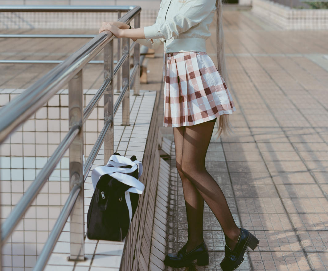 五更百鬼 NO.036 校服穹妹（12P）_第1集