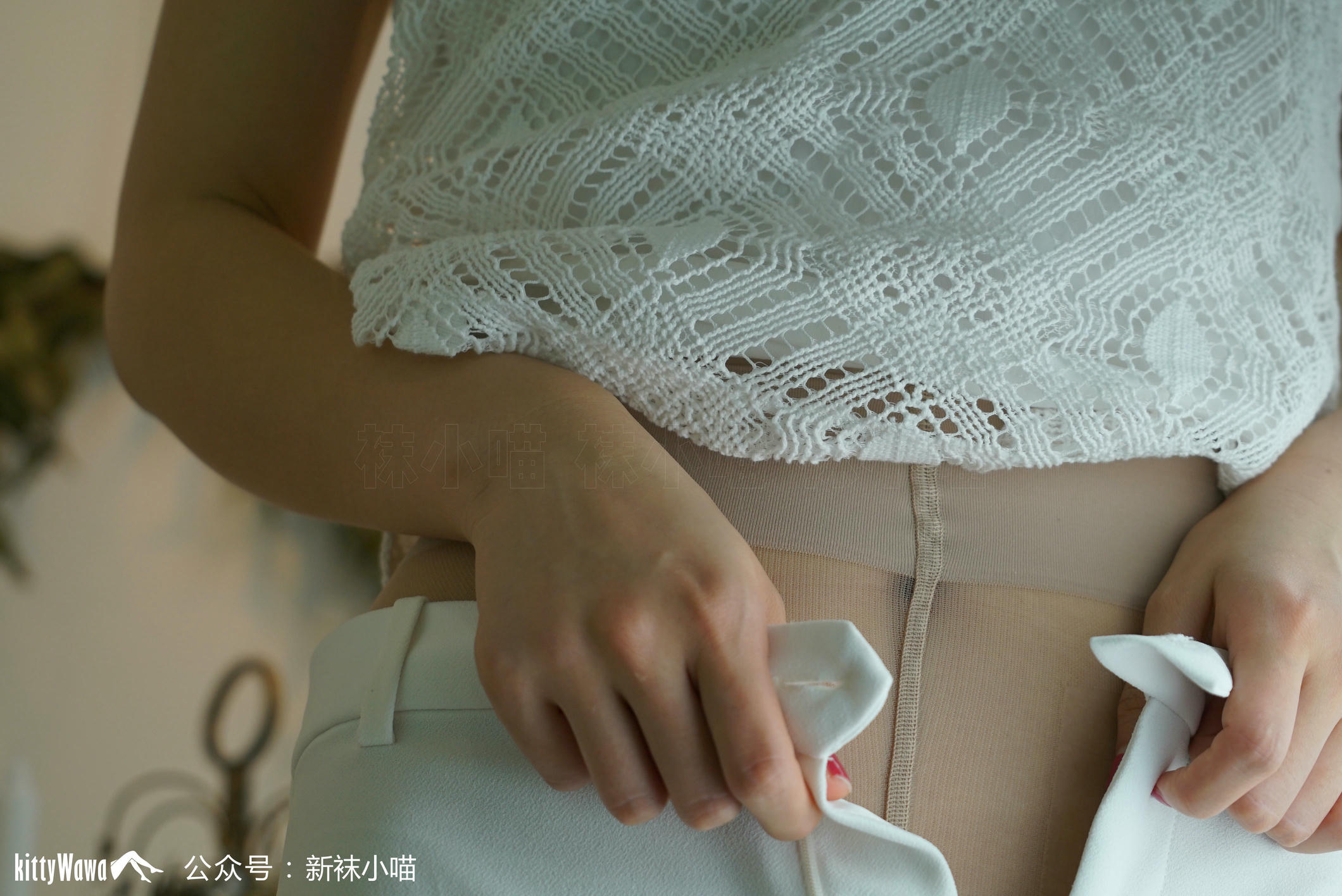 袜小喵 KT107 白衣天使 [59P+41M]_第2集