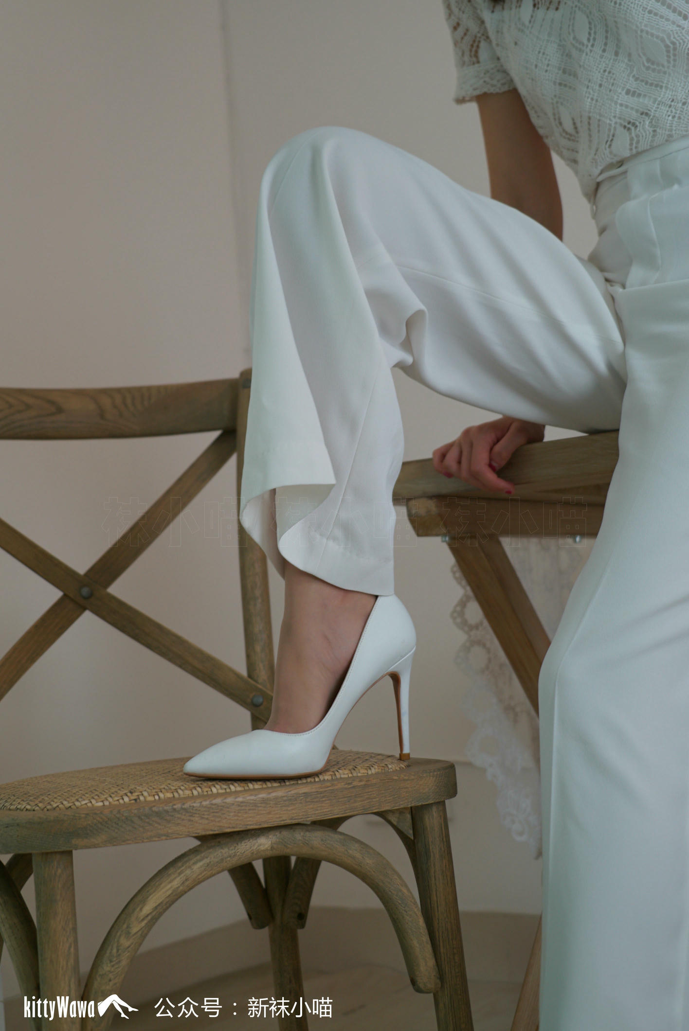 袜小喵 KT107 白衣天使 [59P+41M]_第1集