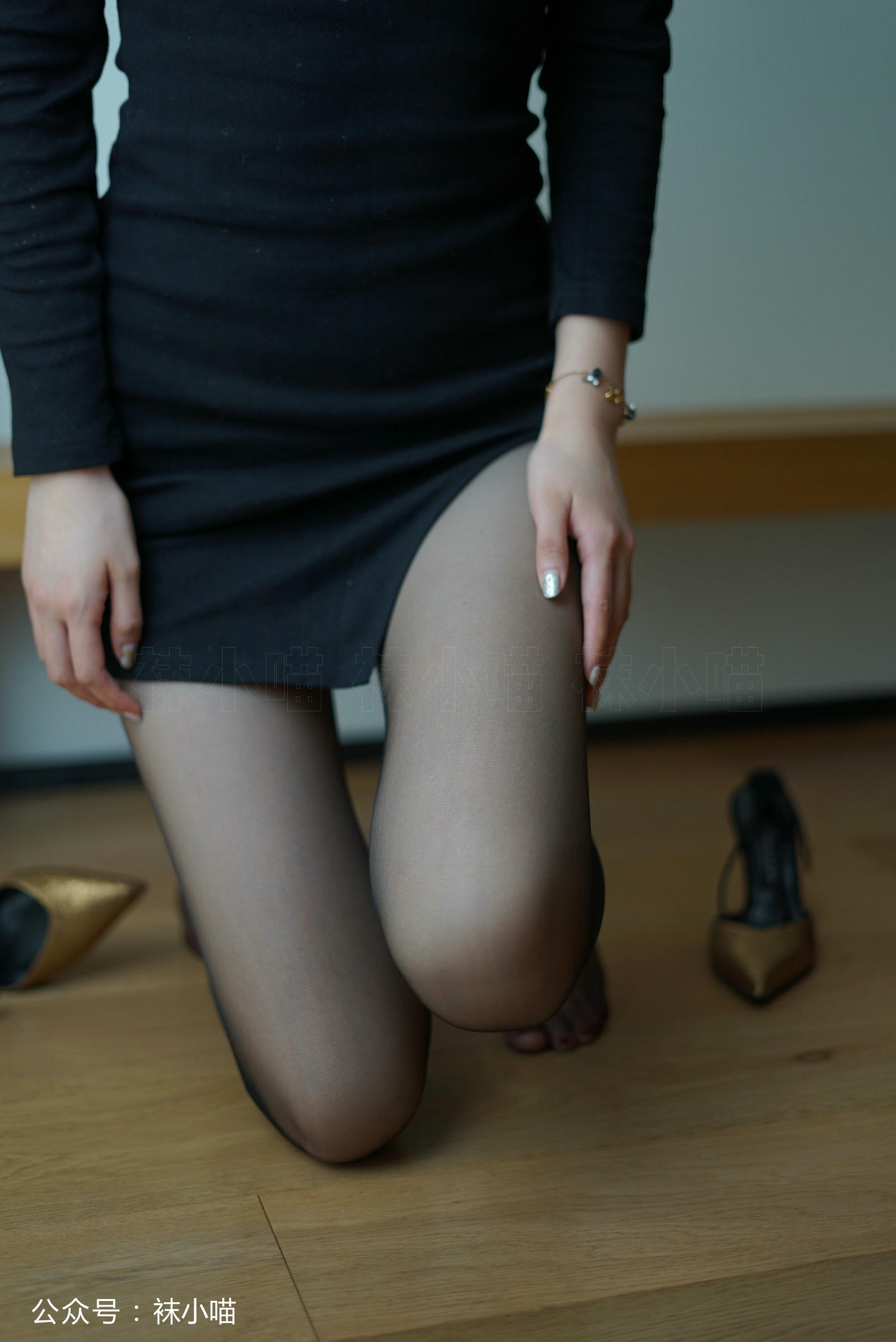 袜小喵 KT119 一字肩 [59P+40M]_第3集