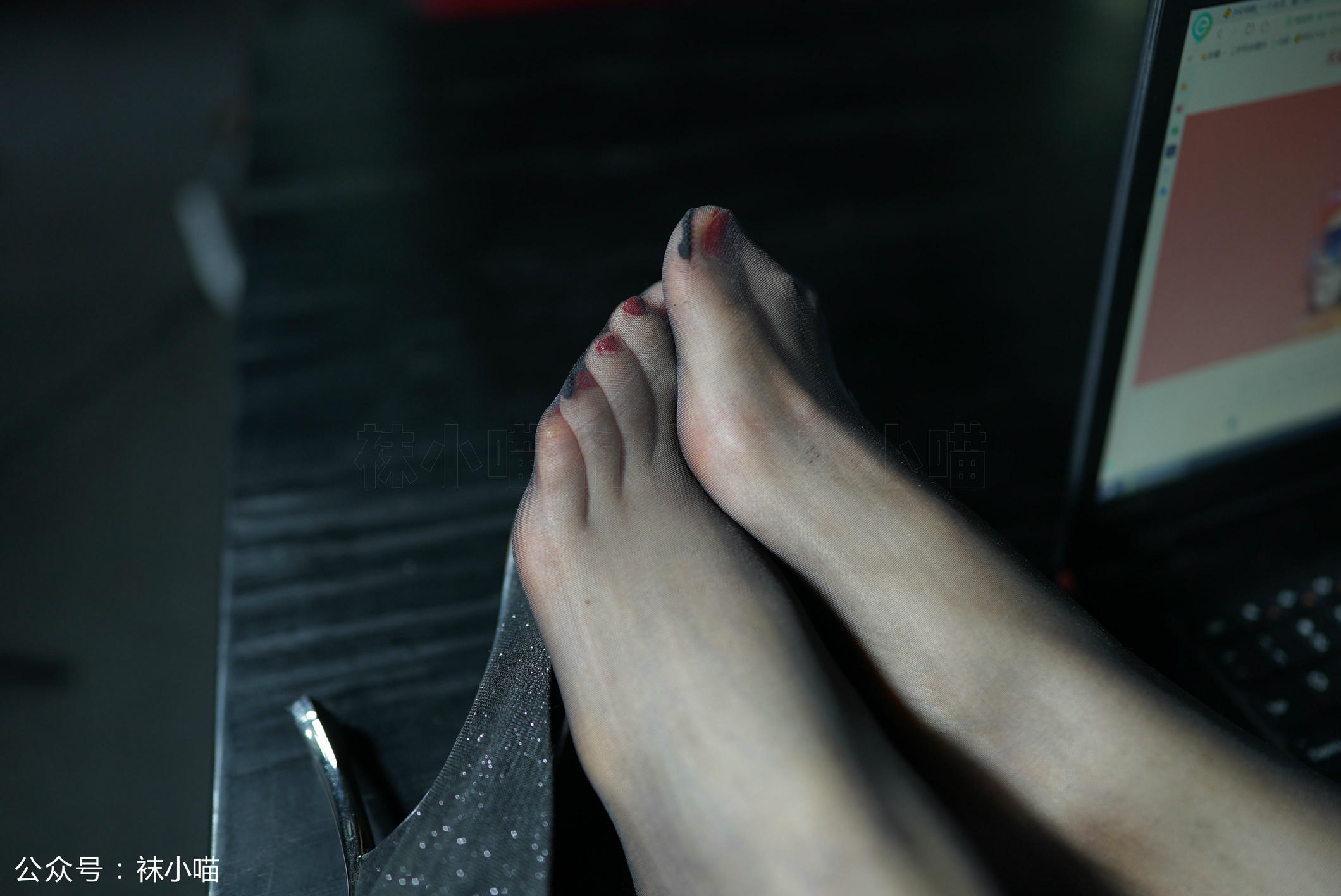 袜小喵 KT121 霸气职场范 [58P+52M]_第2集