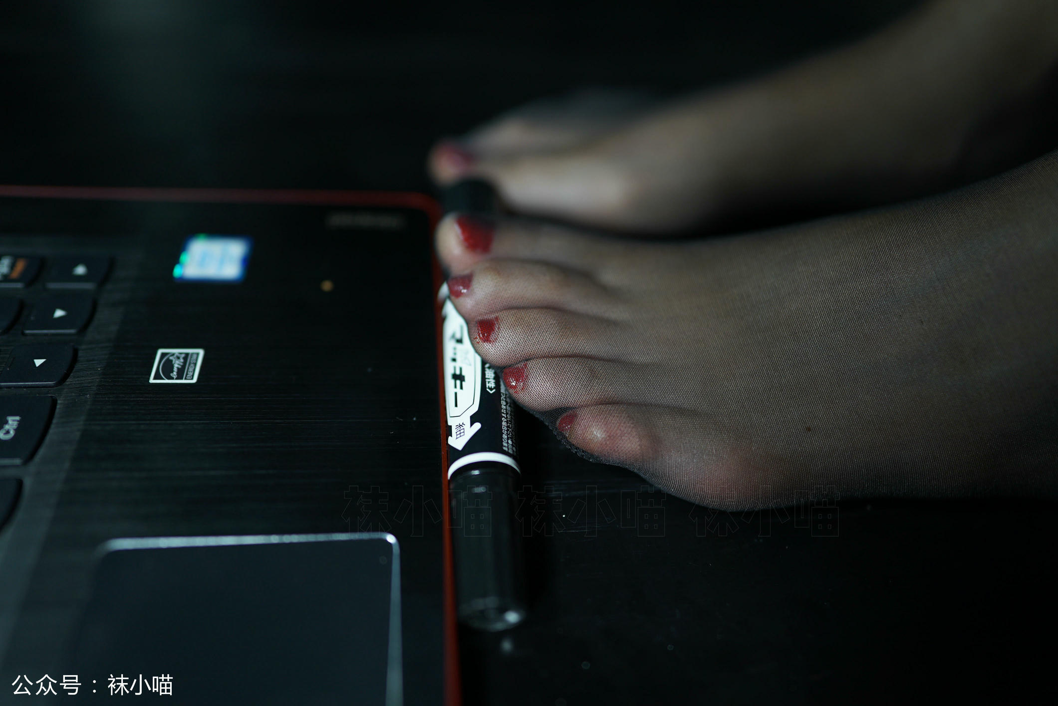 袜小喵 KT121 霸气职场范 [58P+52M]_第3集