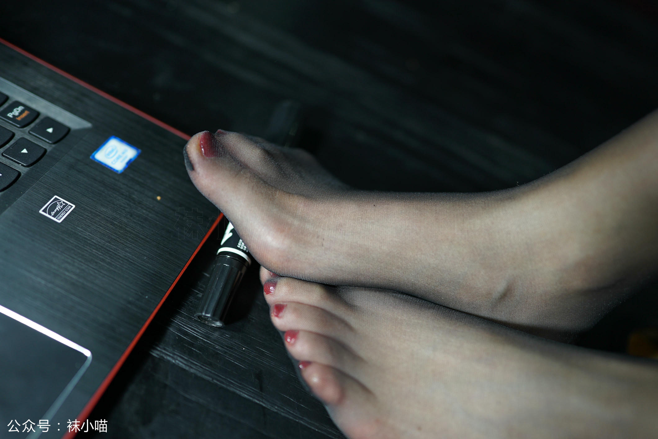 袜小喵 KT121 霸气职场范 [58P+52M]_第3集